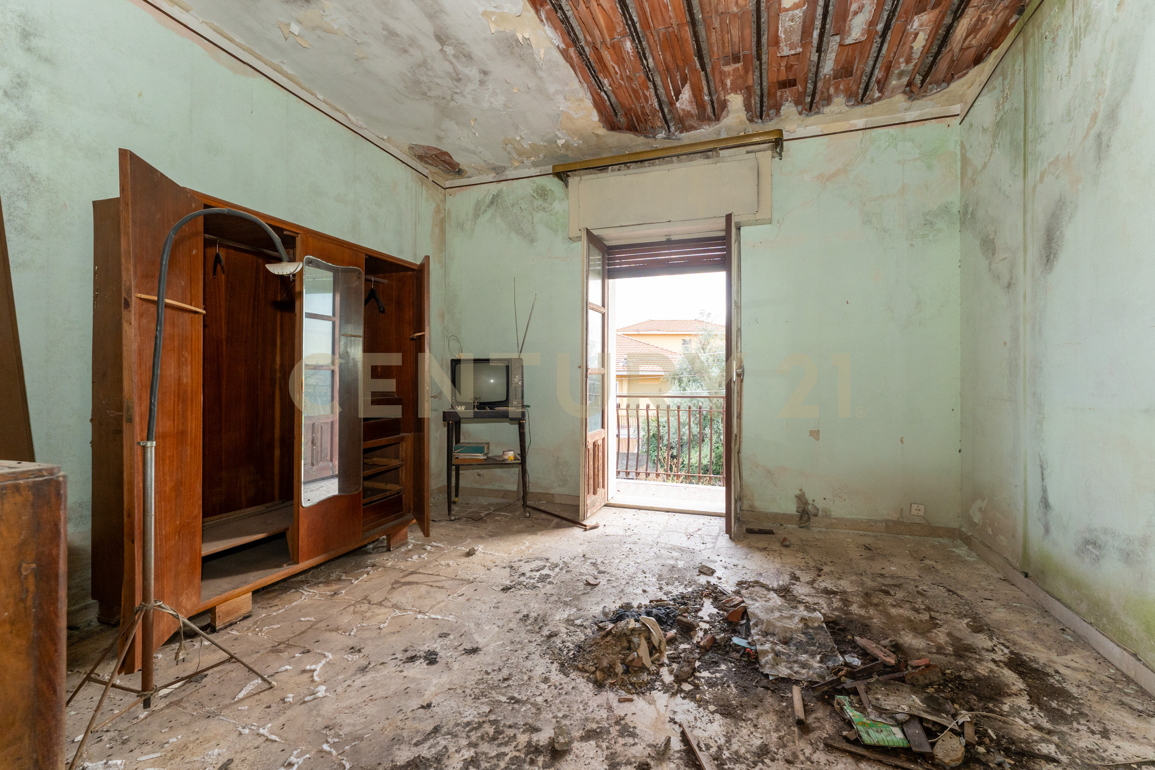 Casa indipendente con giardino in via brigadiere salvatore di stefano 8, Catania