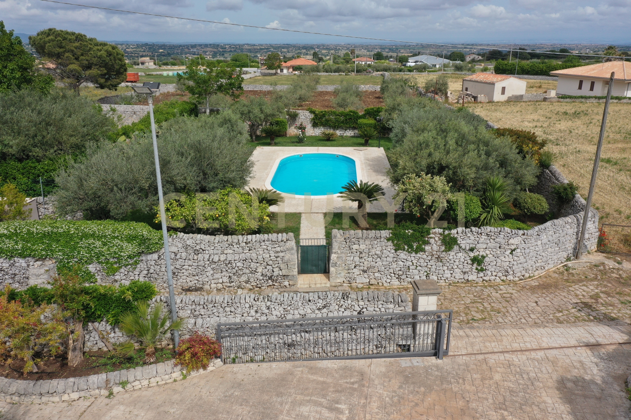 Villa con giardino in via passo parrino 19, Modica