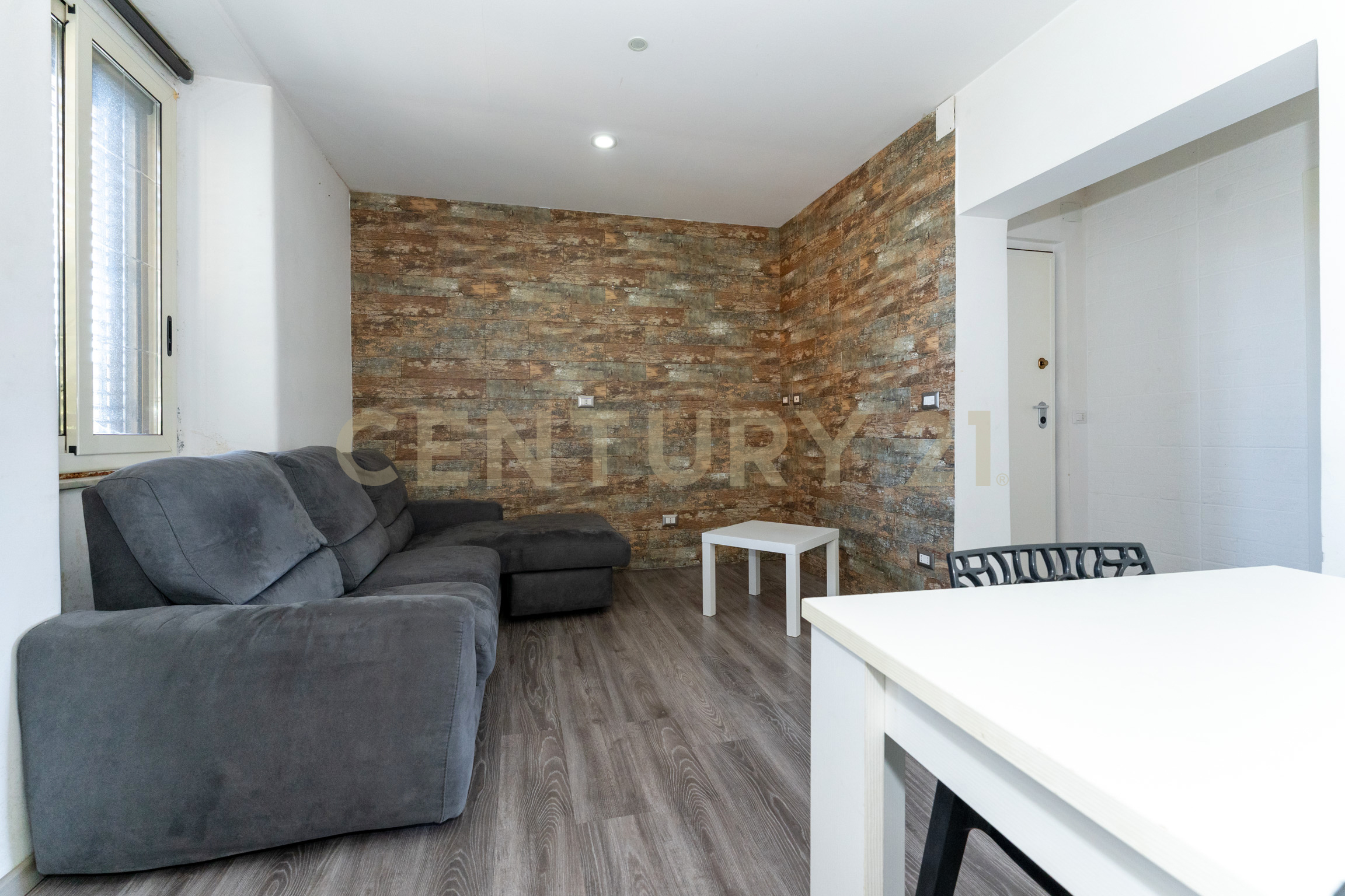 Trilocale ristrutturato in via vittorio emanuele orlando 24, Tremestieri Etneo