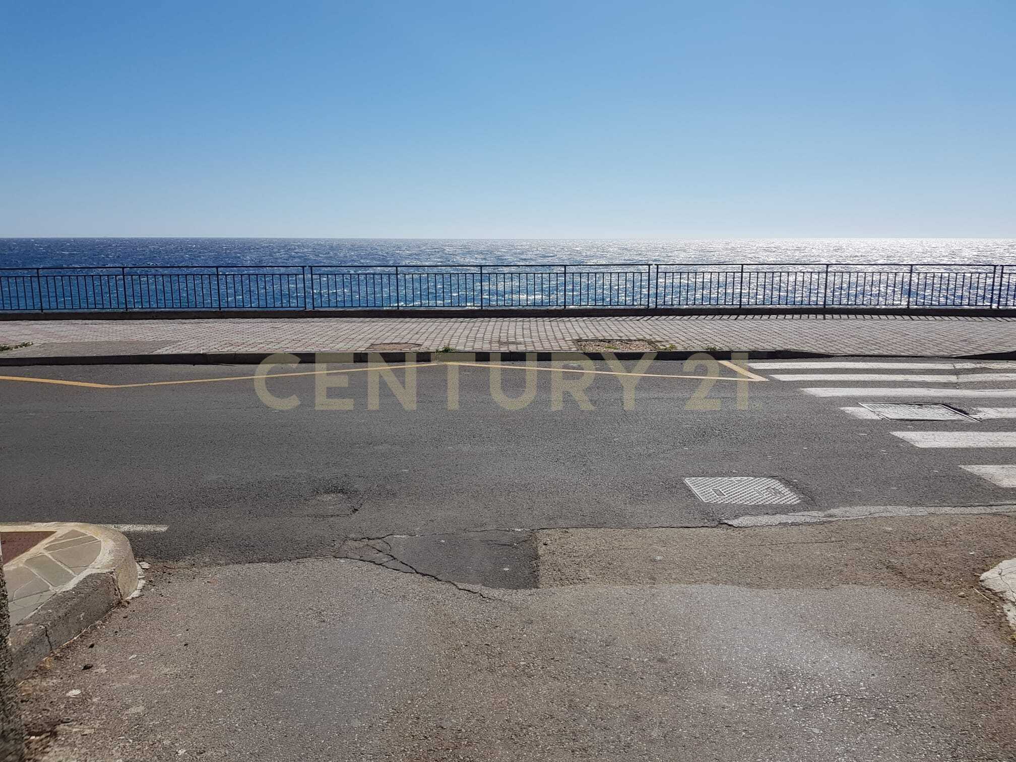 Attico con giardino in via consolare valeria snc, Sant'Alessio Siculo