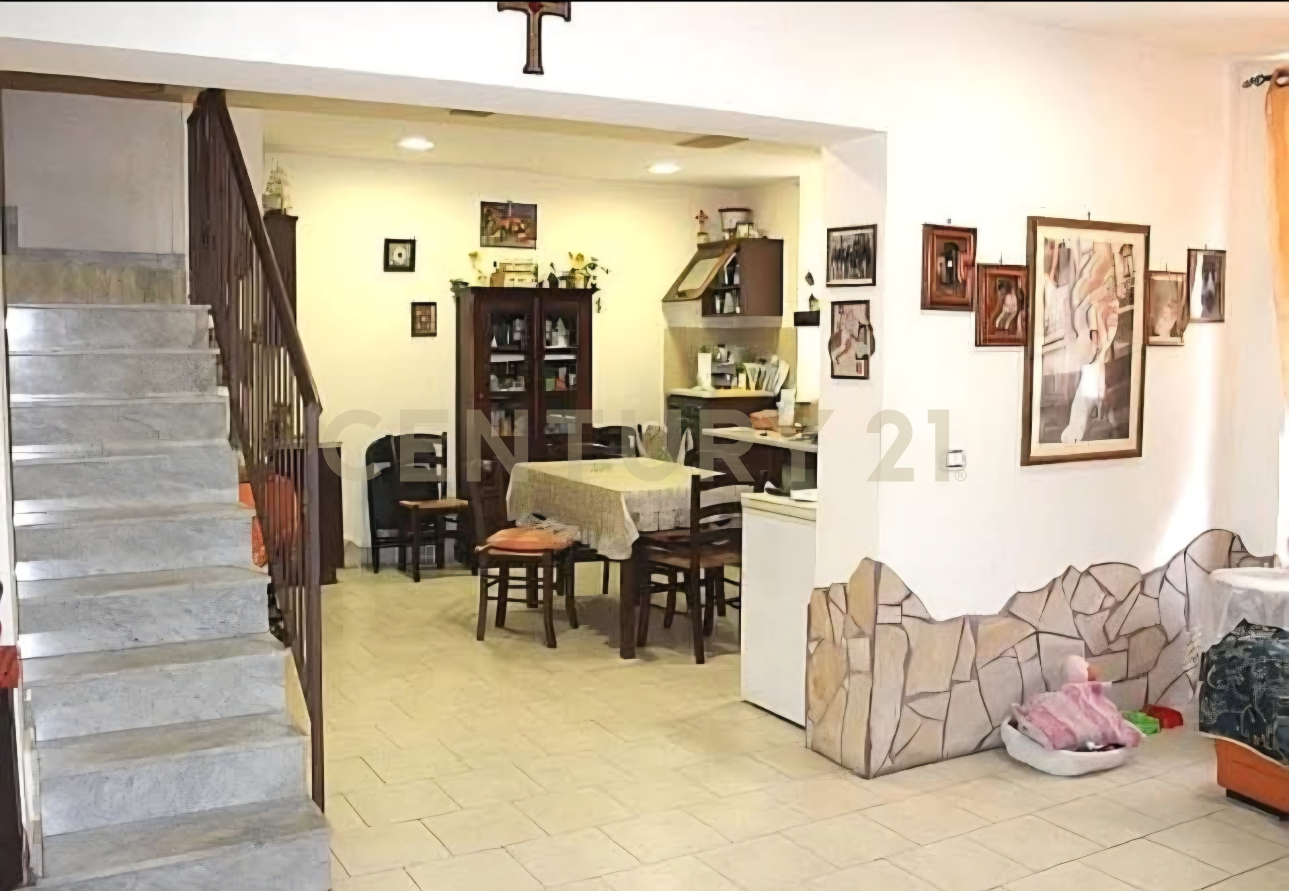 Casa indipendente con terrazzo in via ferlito 23, Catania