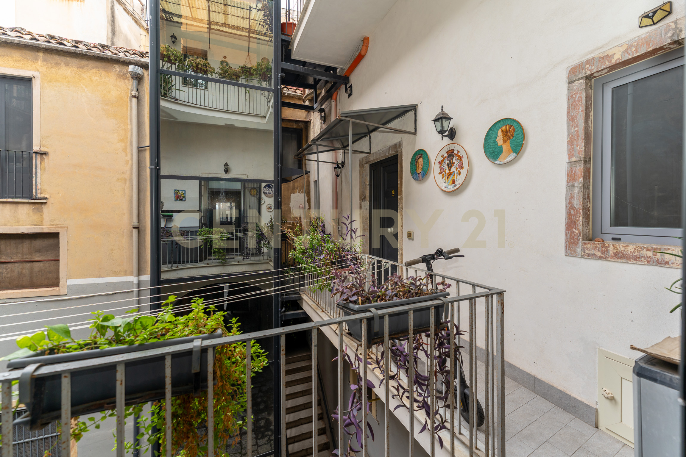 Quadrilocale in vendita in via transito 14, Catania