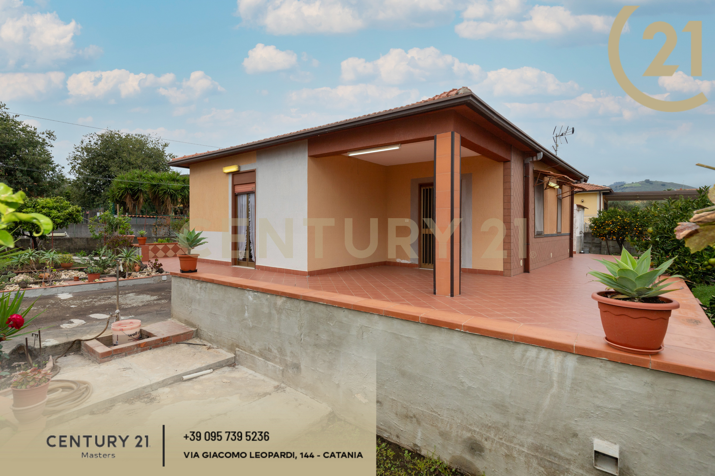 Casa indipendente con giardino in via umbria 16, Mascalucia