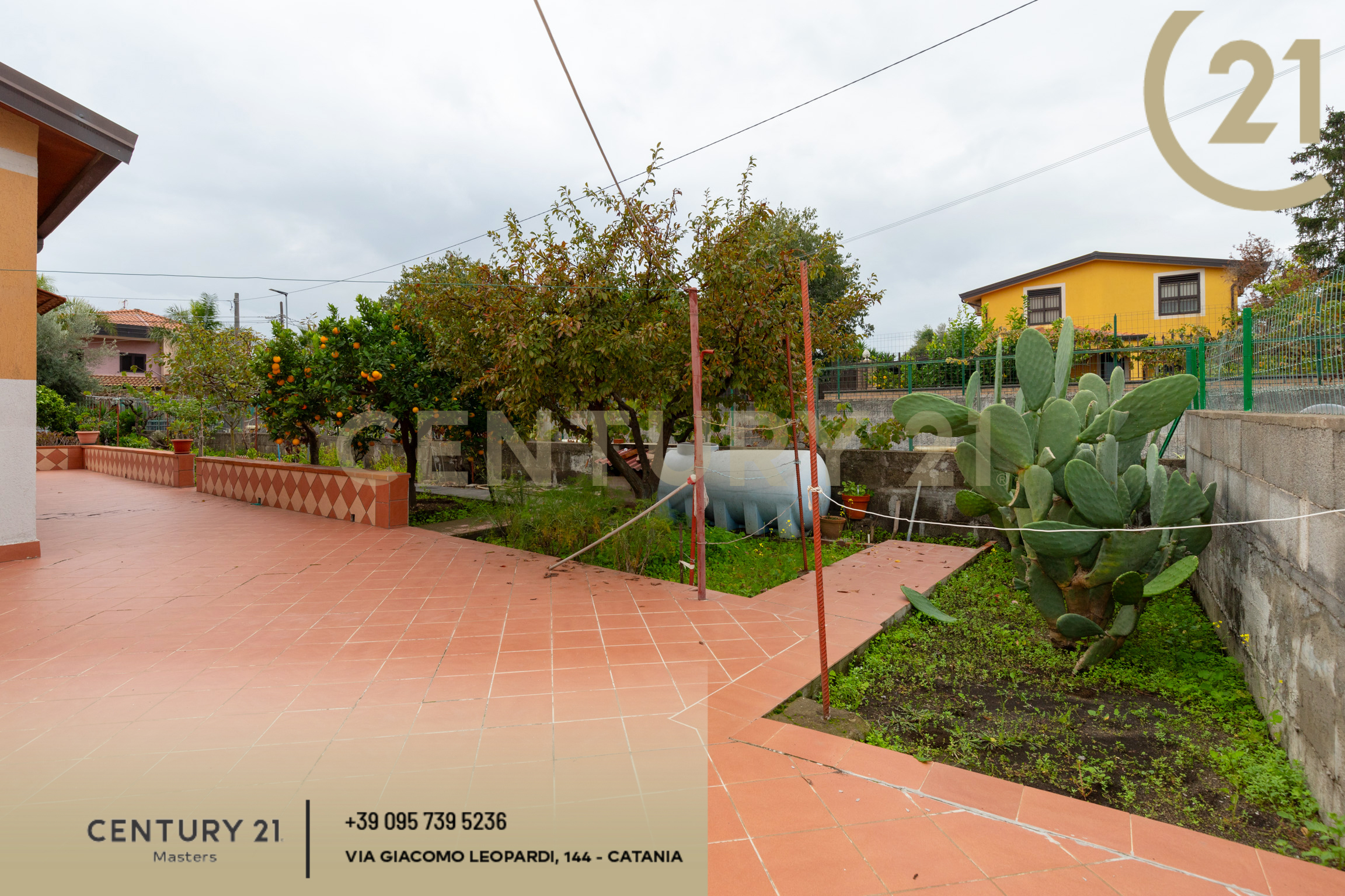 Casa indipendente con giardino in via umbria 16, Mascalucia