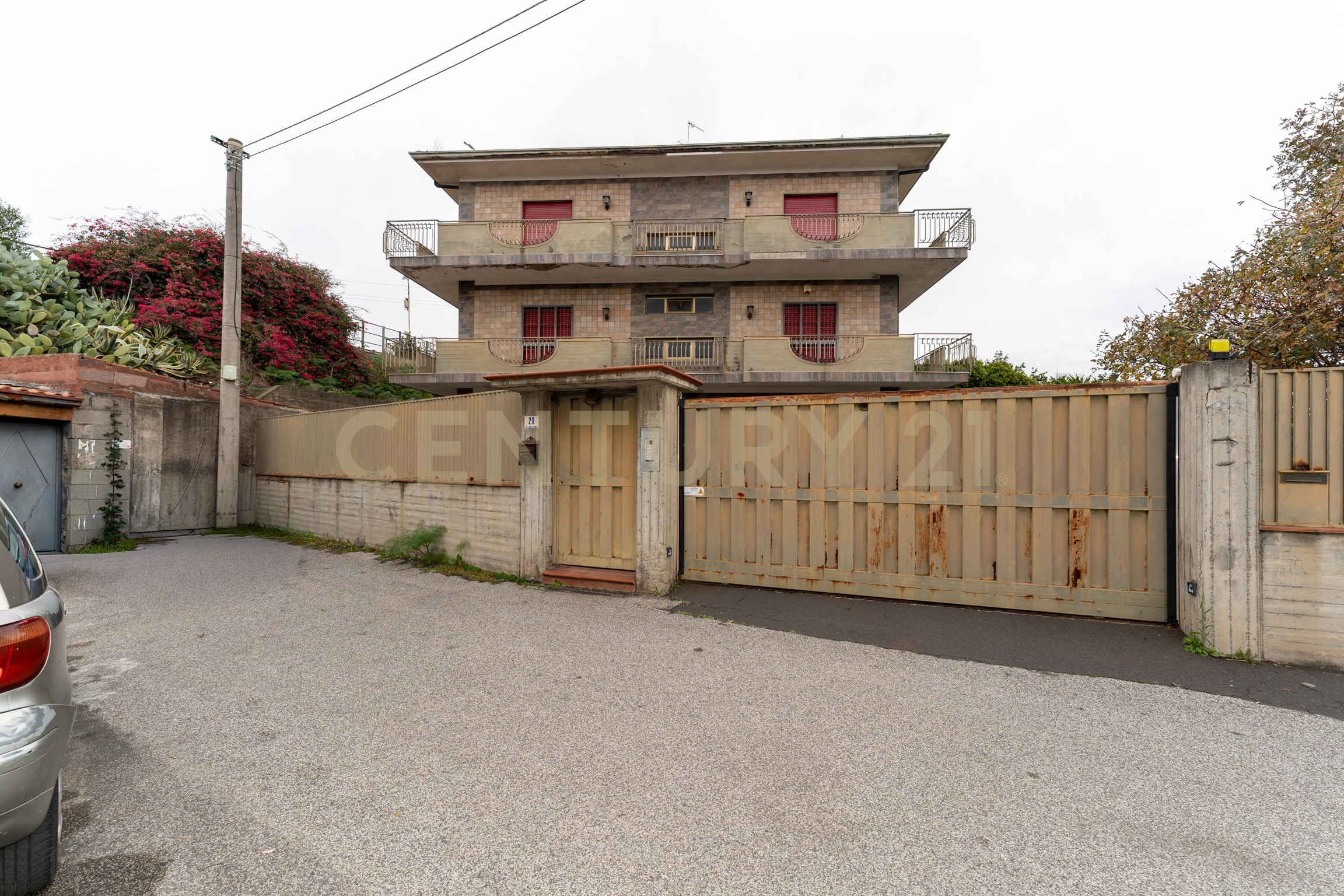 Villa con giardino in via delle camelie 20, Misterbianco