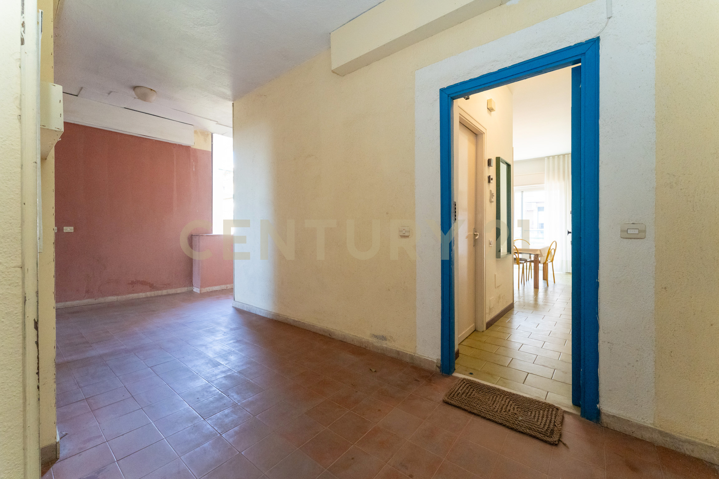 Bilocale con terrazzo in via porticato 177, Giardini-Naxos