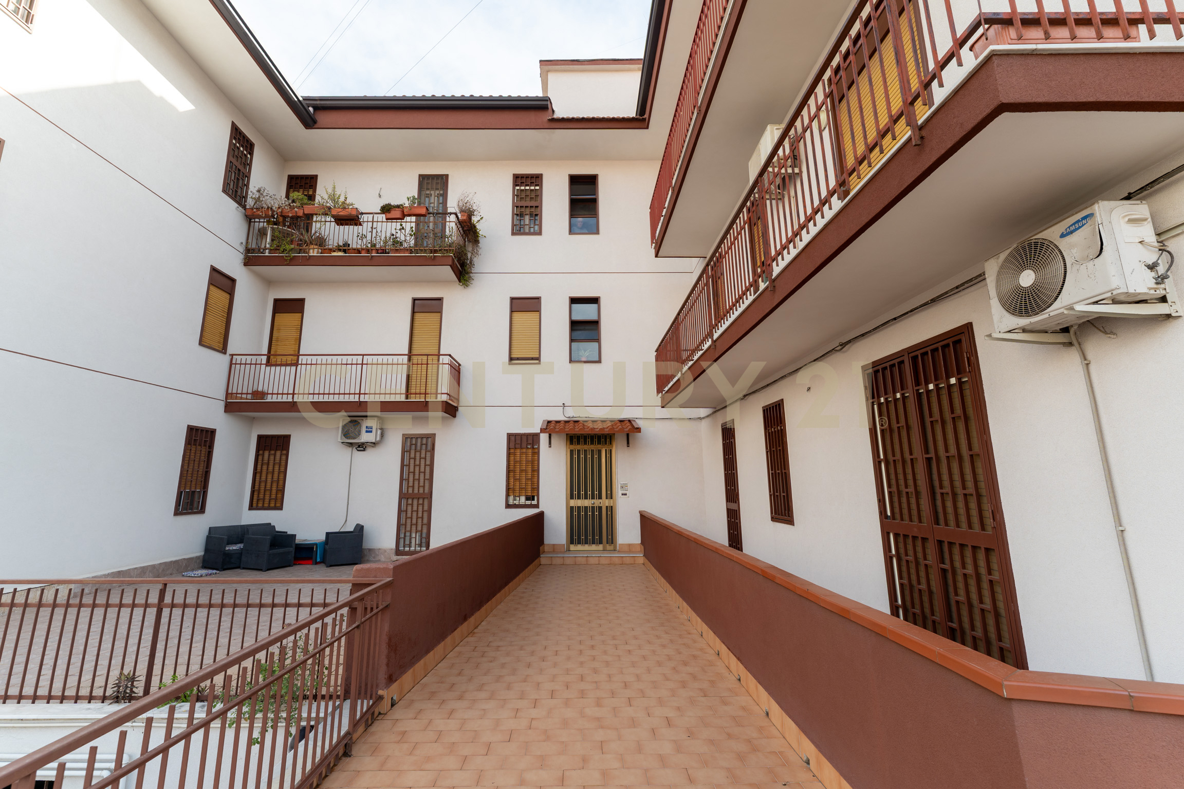 Trilocale in vendita in via salvatore quasimodo 7, Gravina di Catania