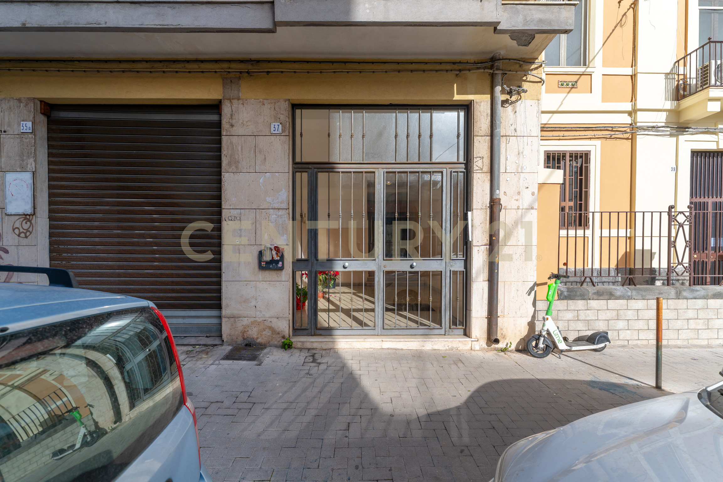 Trilocale da ristrutturare in via gorizia 37, Catania