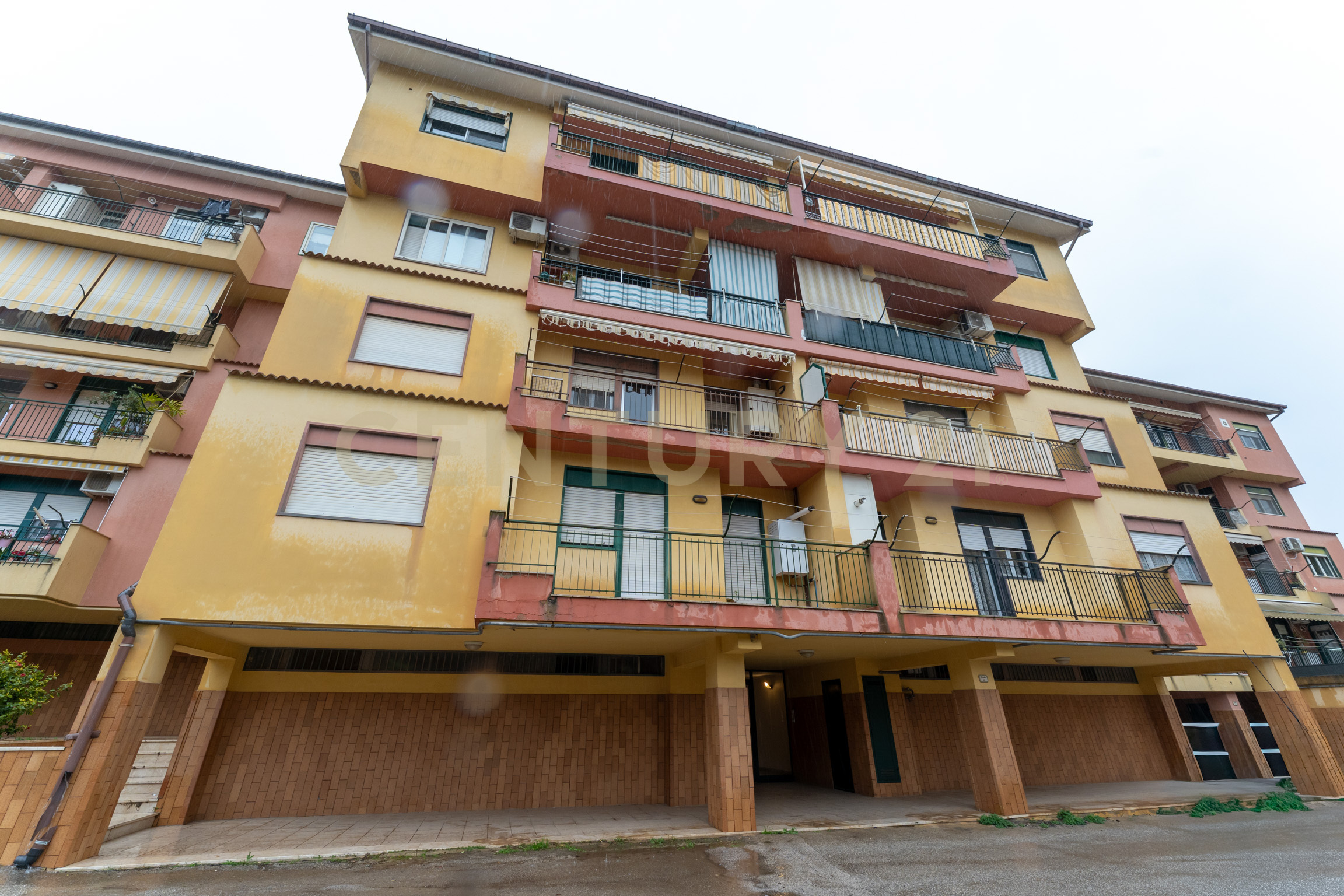 Quadrilocale con box in via fisicara 23, Caltagirone