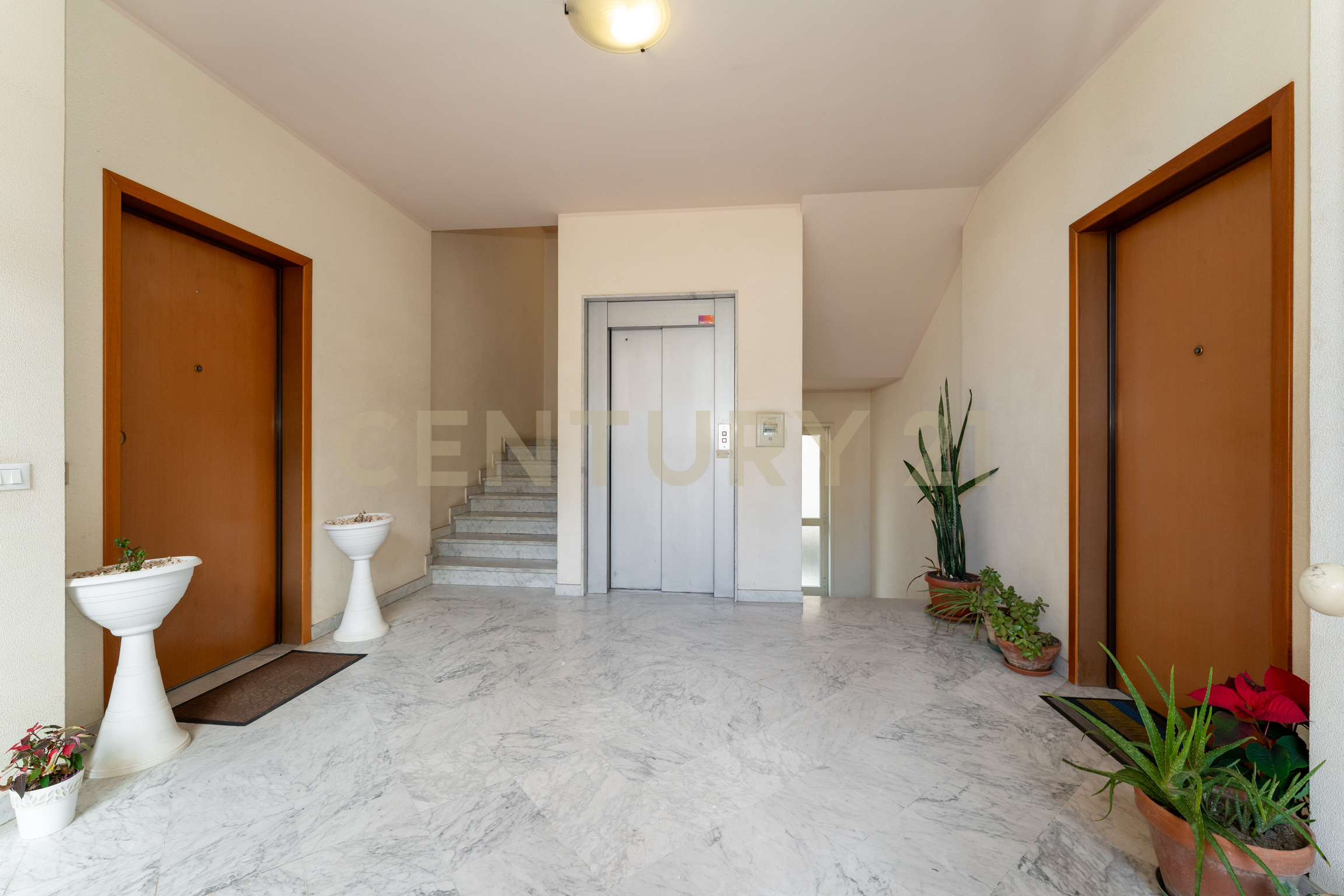 Appartamento con giardino in via nino martoglio 13, Valverde