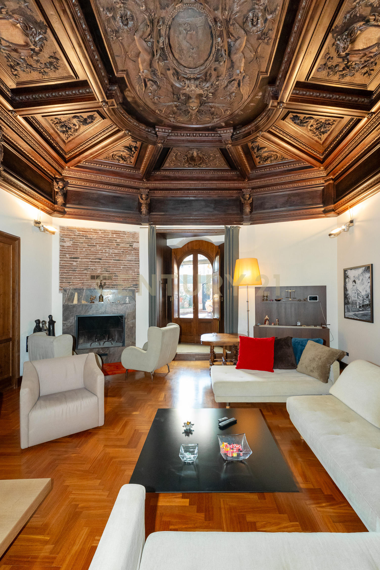 Appartamento con terrazzi in via del vecchio bastione 5, Catania