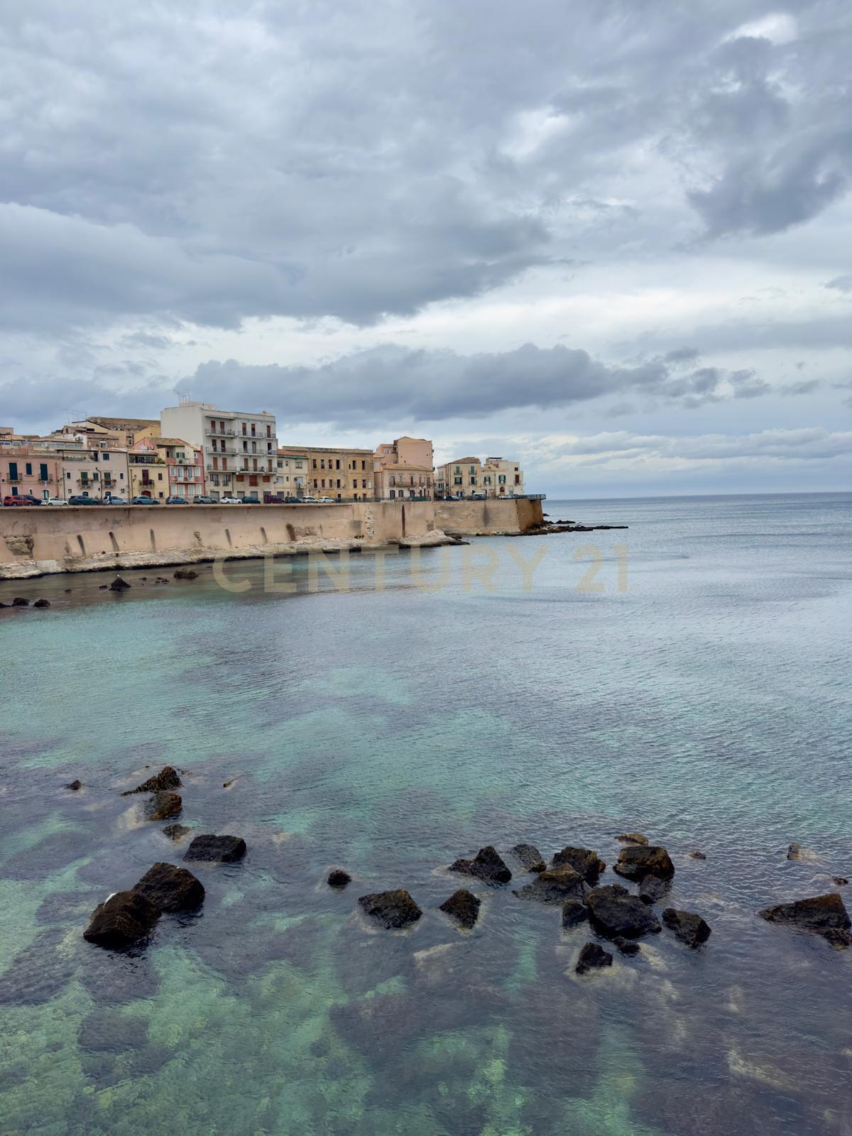 Casa indipendente in vendita in via salomone 30, Siracusa