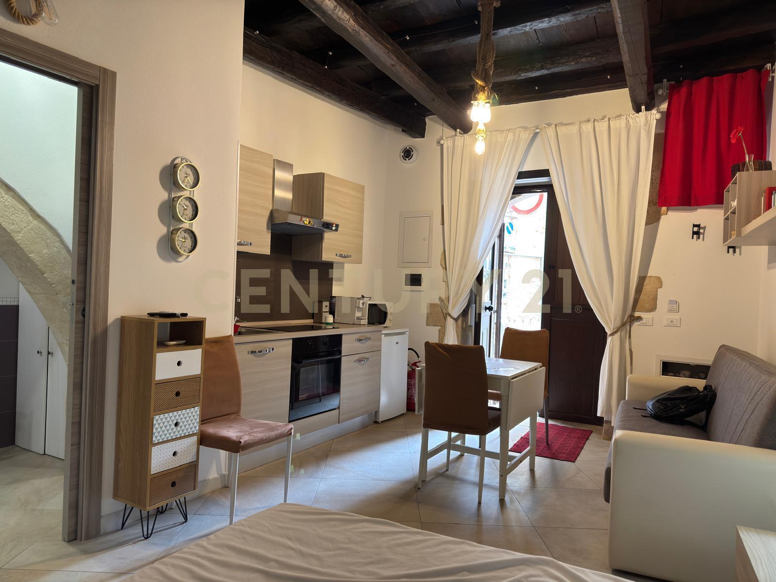Casa indipendente in vendita in via salomone 30, Siracusa