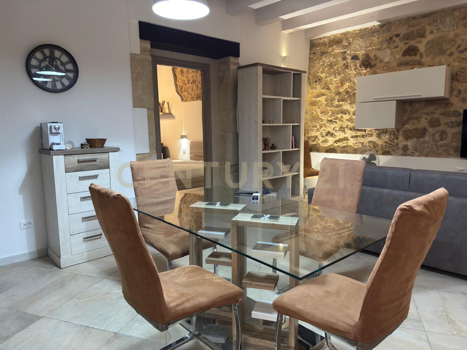 Casa indipendente in vendita in via salomone 30, Siracusa