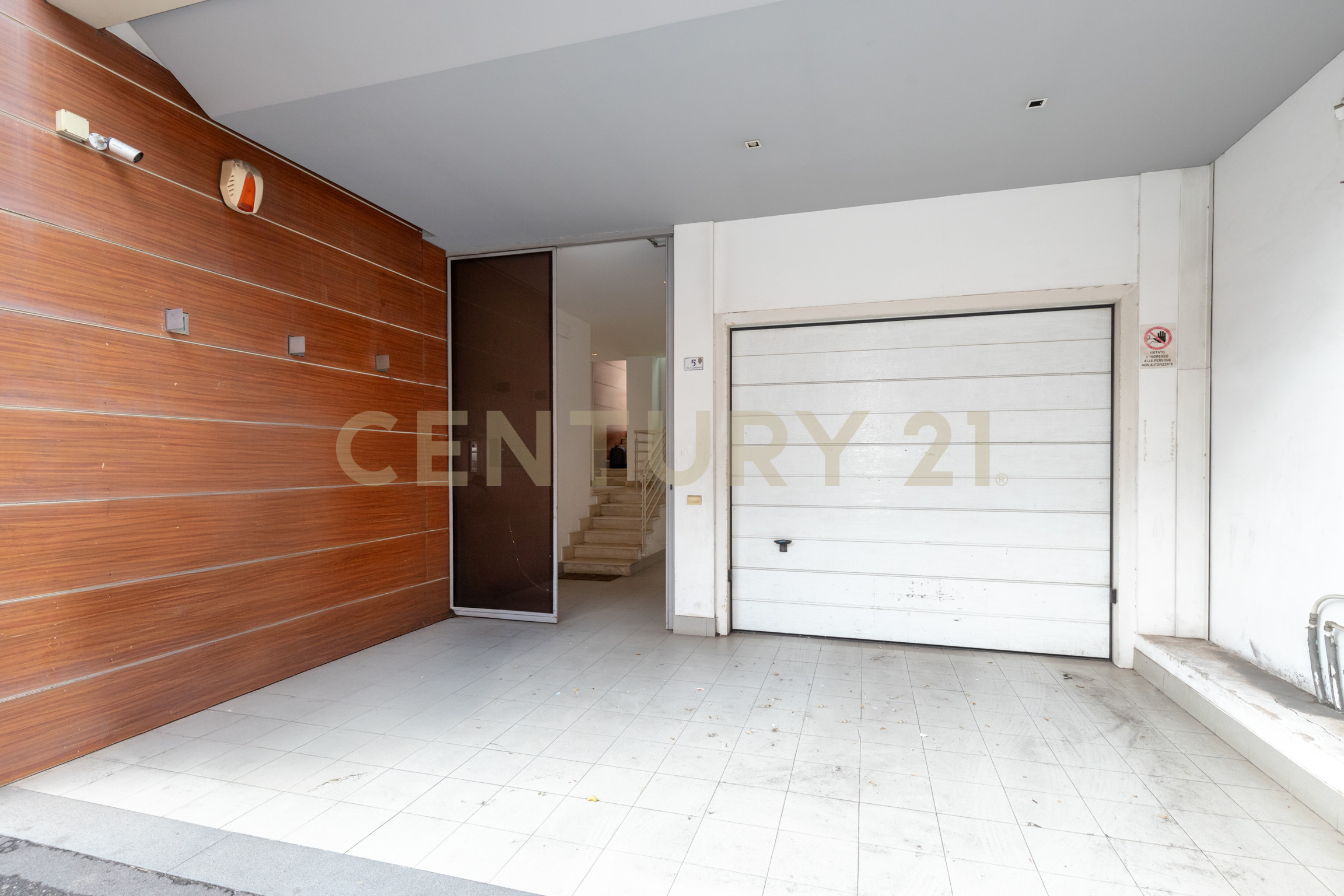 Trilocale con giardino in via ruggero leoncavallo 5, Catania