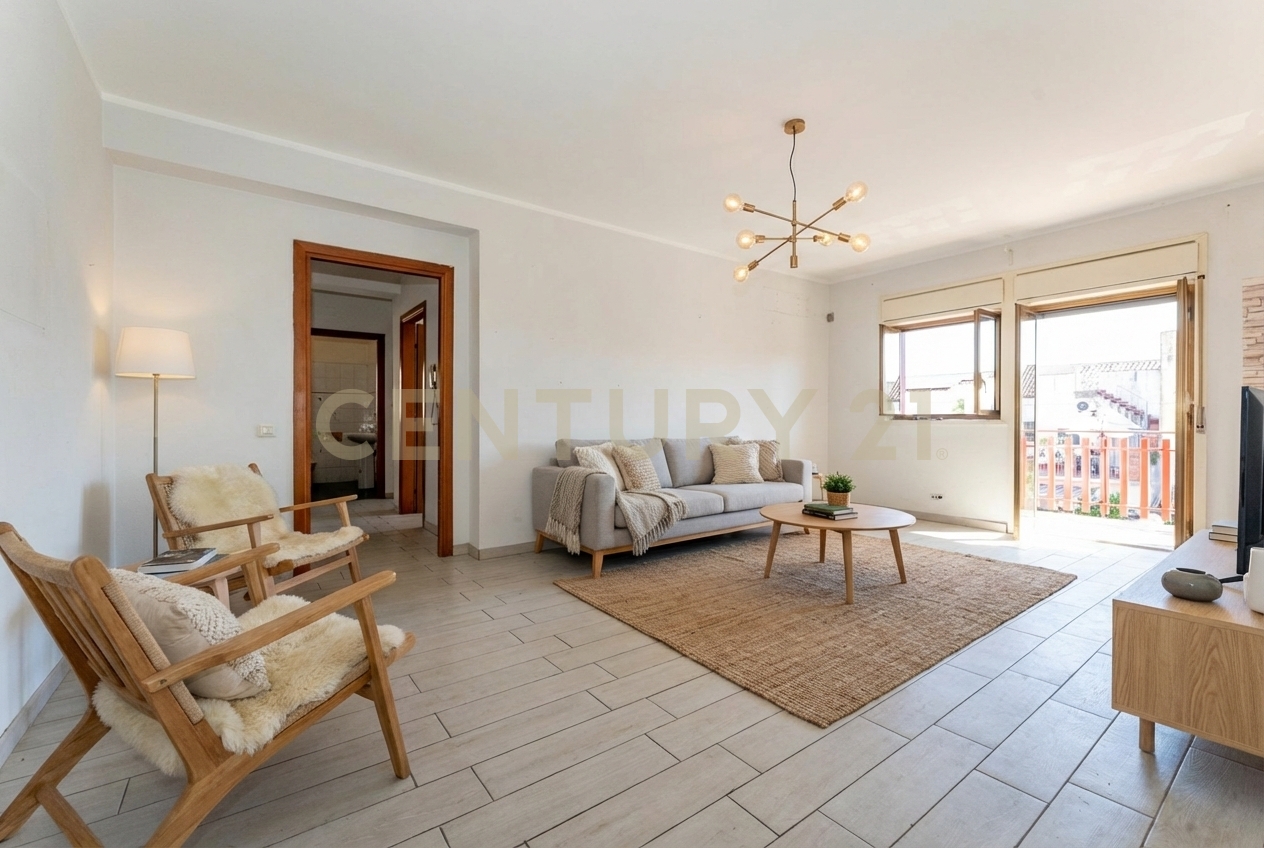 Trilocale in vendita in via firenze 112, Aci Castello