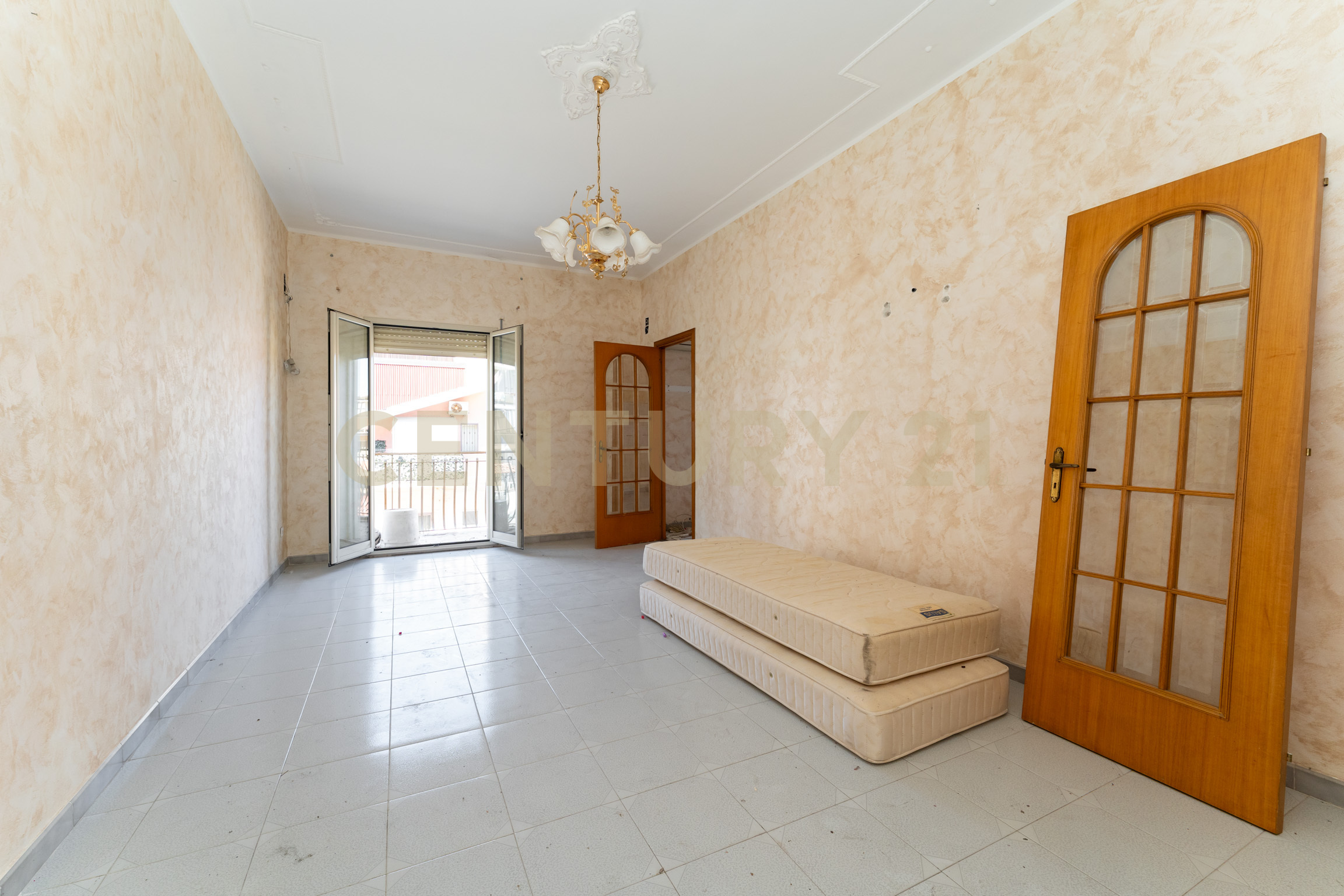 Stabile/Palazzo con terrazzo in via eraclea 82, Lentini