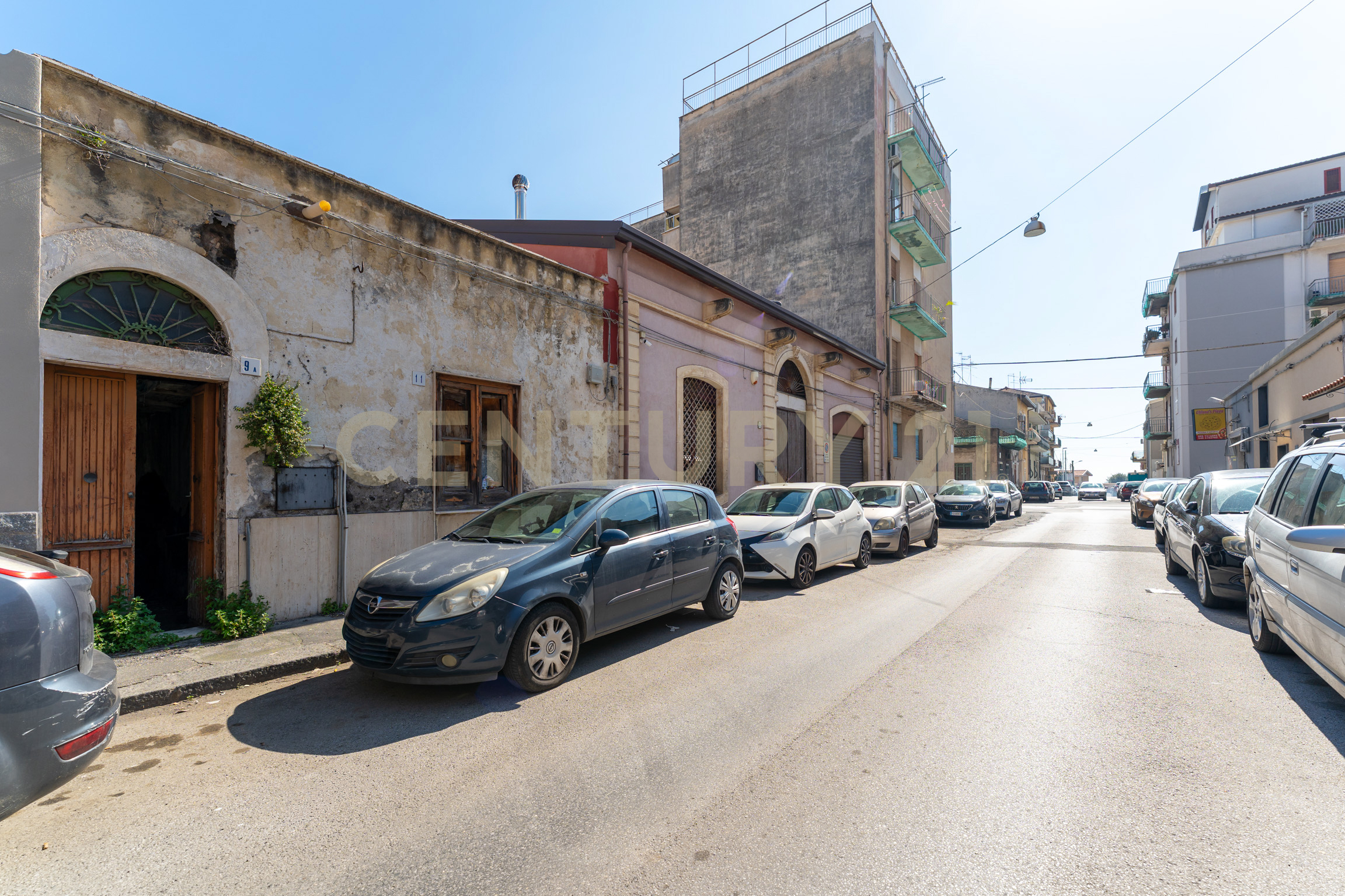 Casa indipendente con giardino in via galileo ferraris 9, Catania