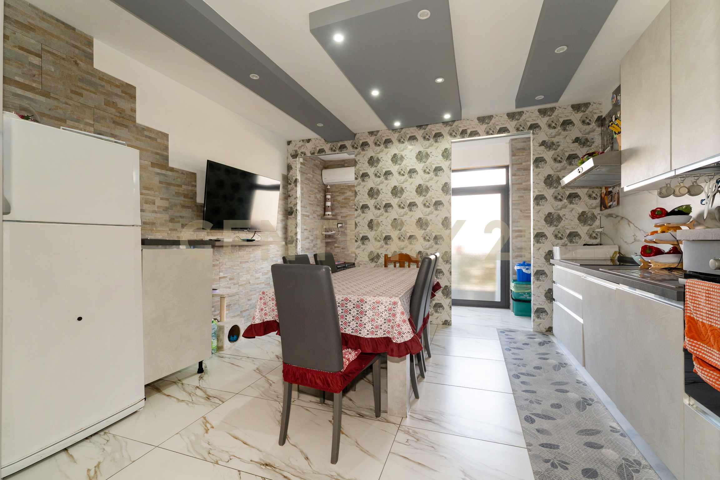 Quadrilocale ristrutturato in viale bummacaro 6, Catania