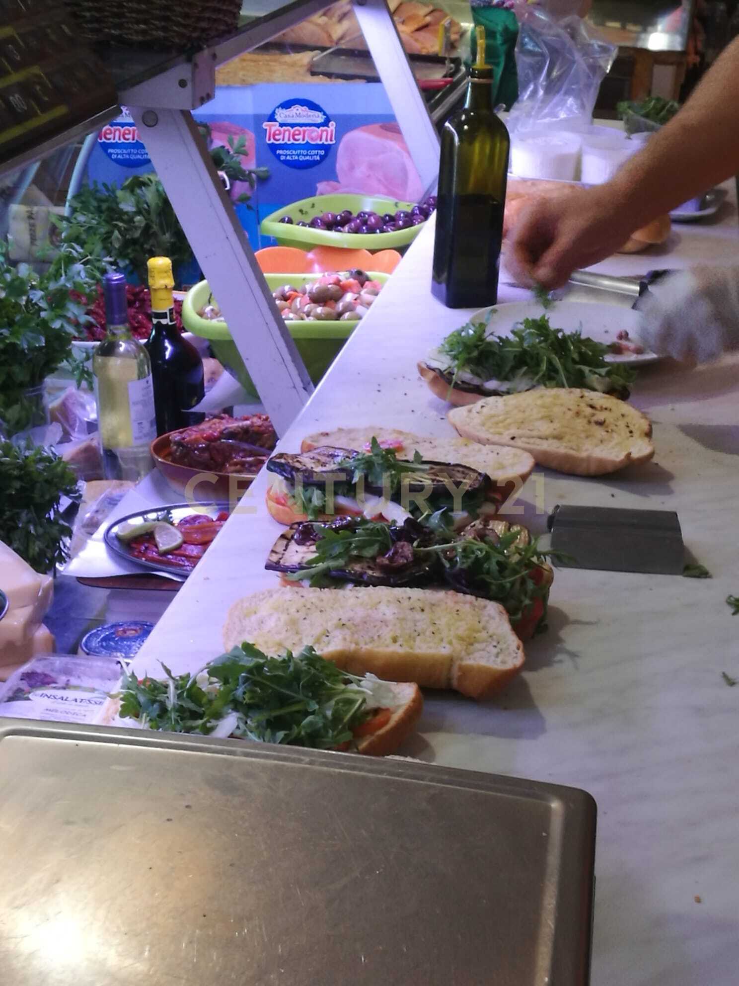 Locale commerciale in vendita in viale dei lidi, Siracusa