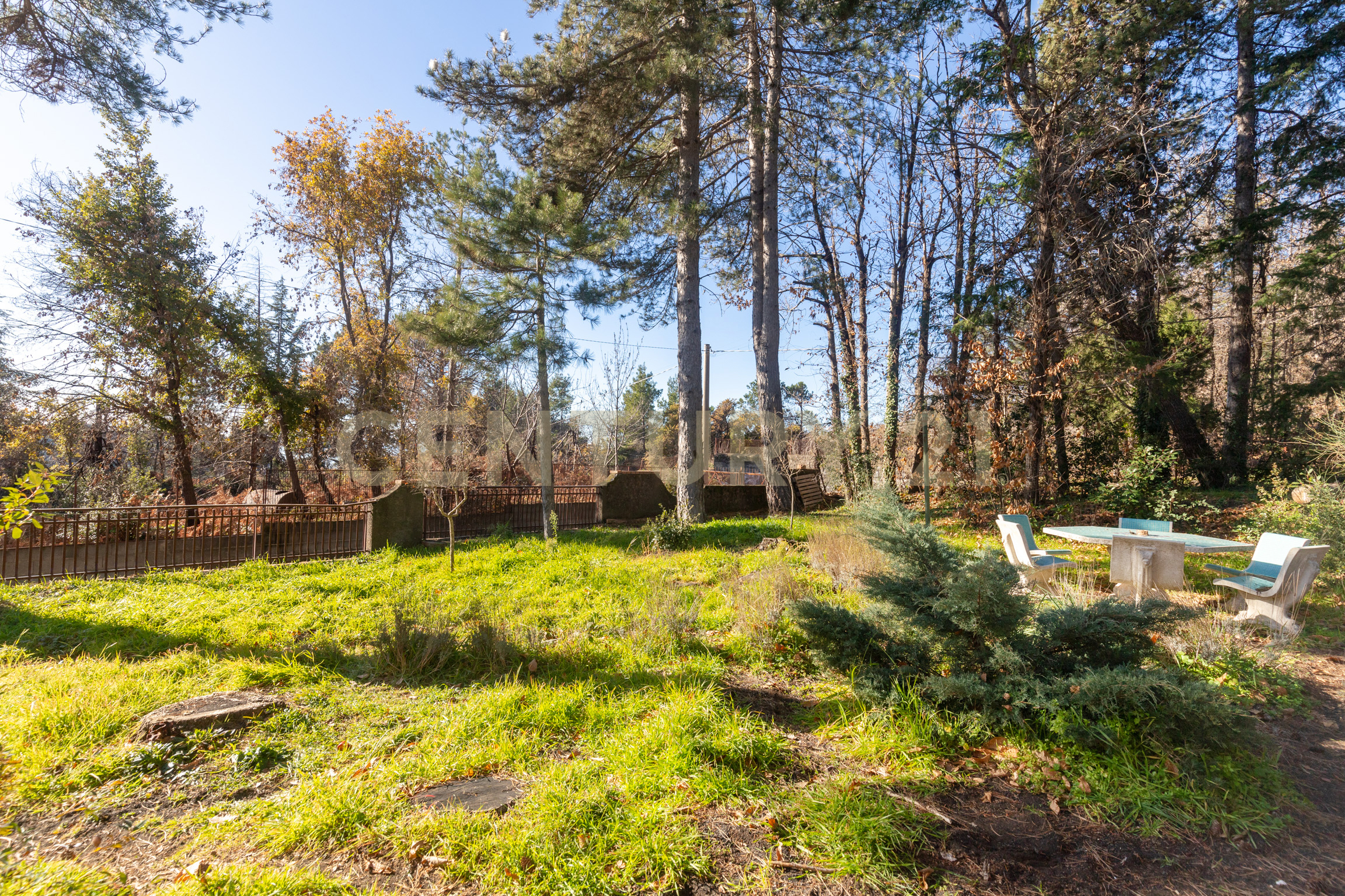 Villa con giardino in via della regione 70, Pedara