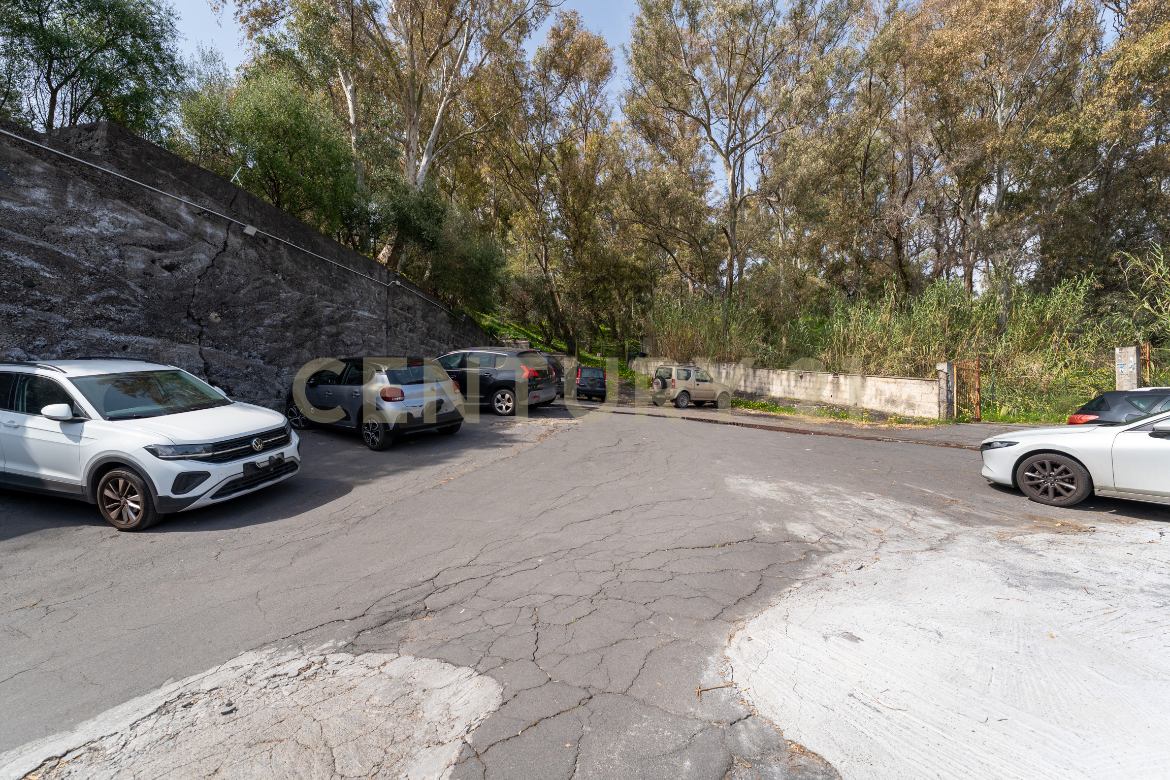 Bilocale ristrutturato in via livorno 101, Aci Castello