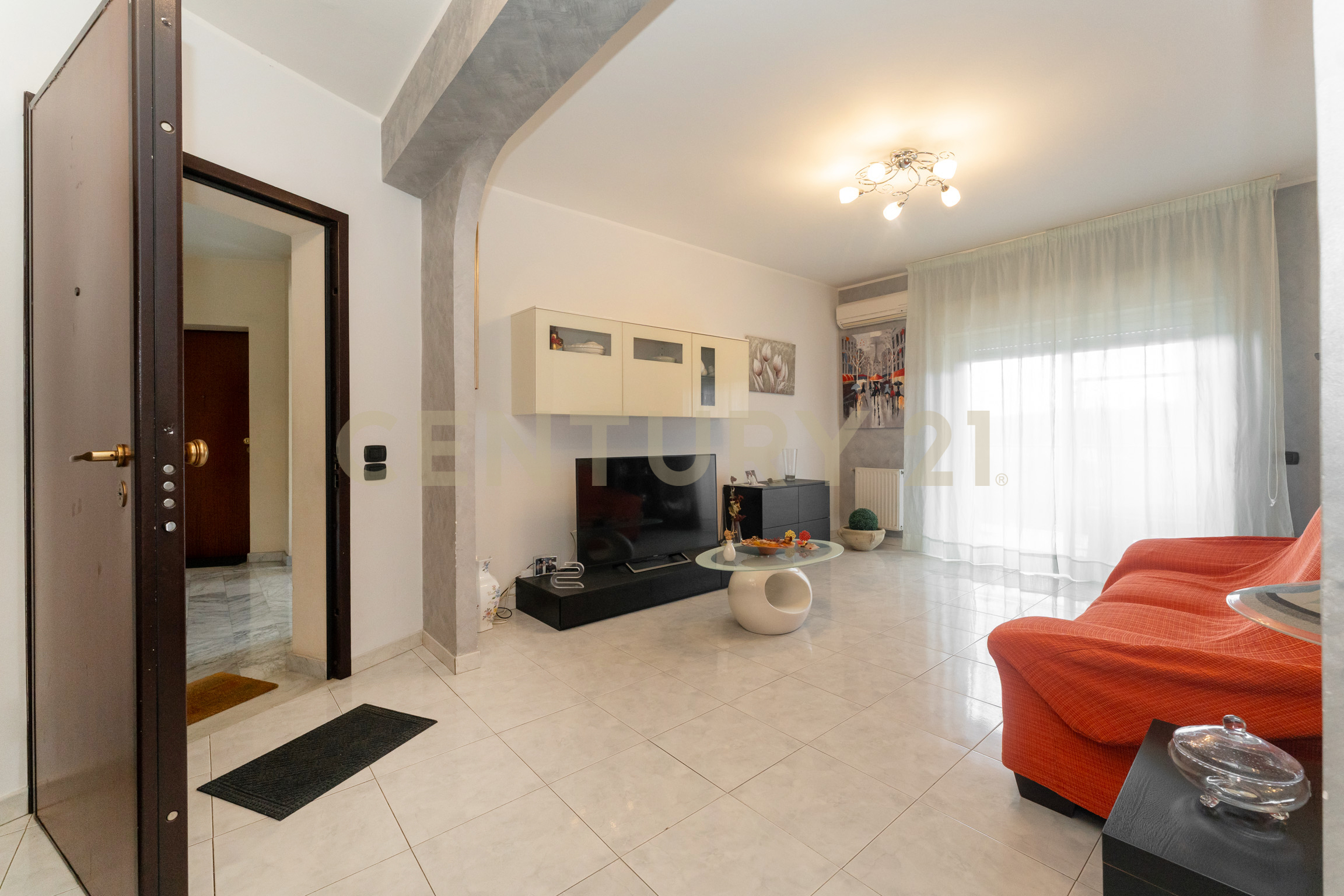 Quadrilocale con box doppio in via giolitti giovanni snc, Gravina di Catania