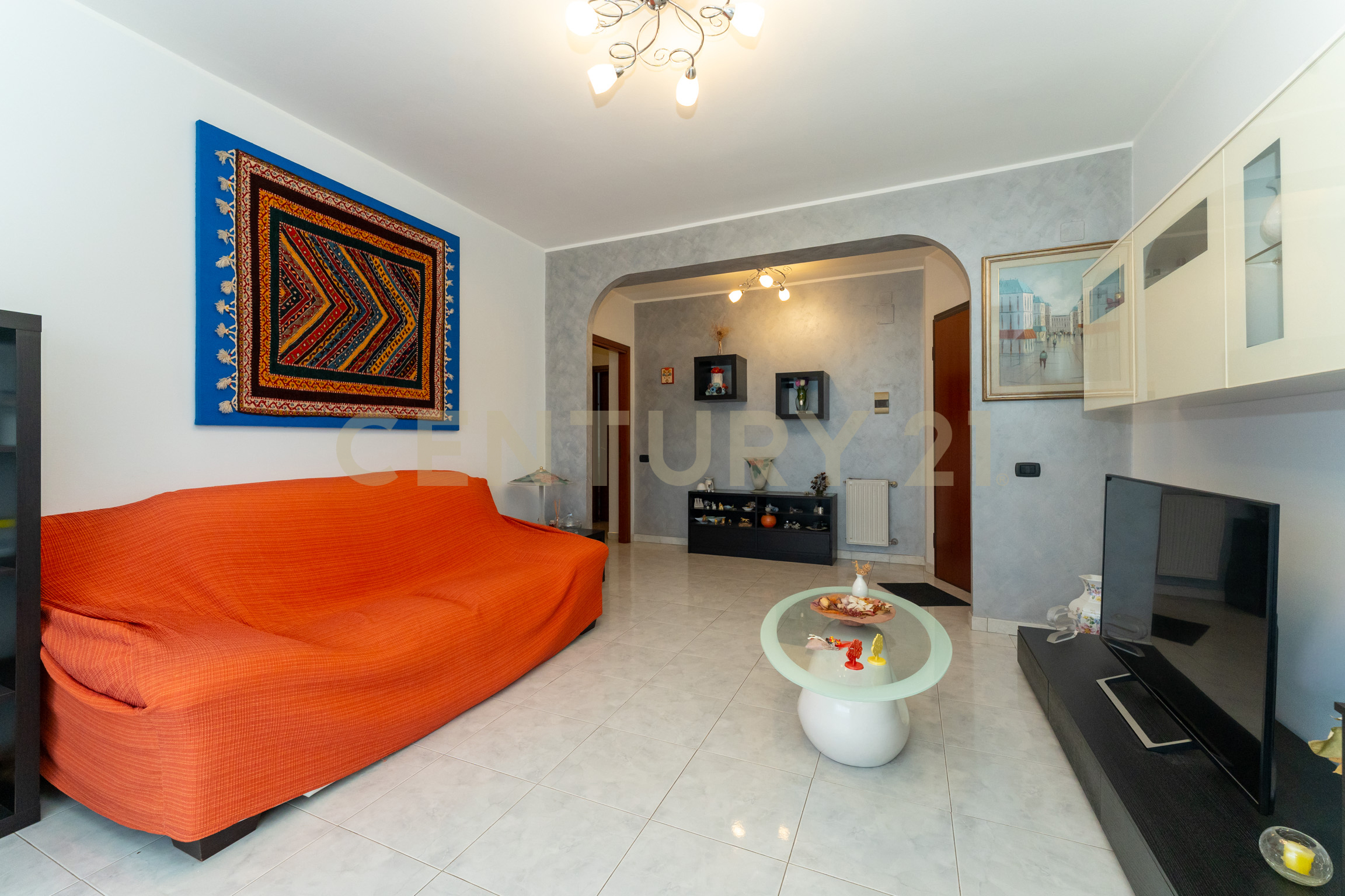 Quadrilocale con box doppio in via giolitti giovanni snc, Gravina di Catania