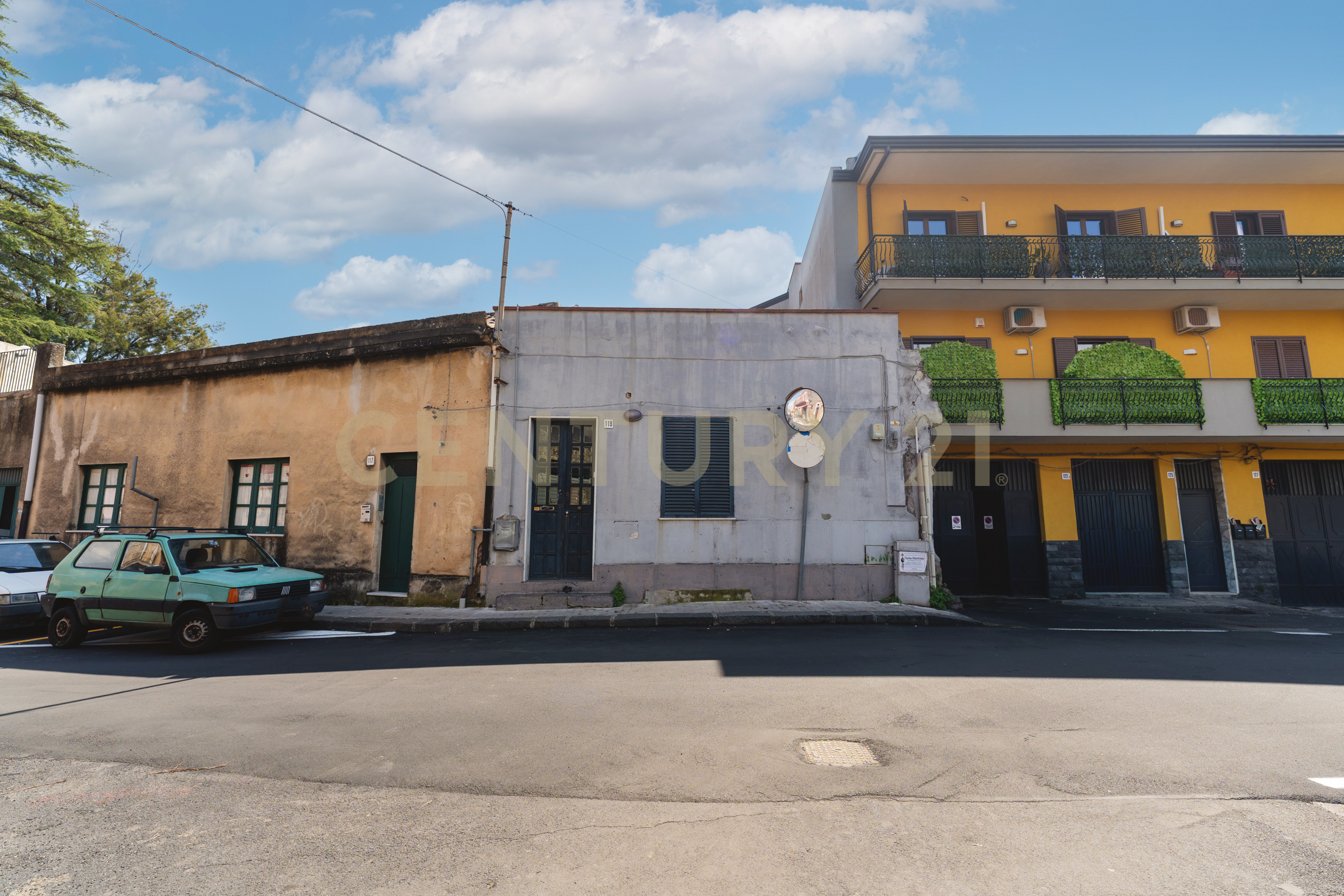 Casa indipendente con giardino in via roma 119, Mascalucia