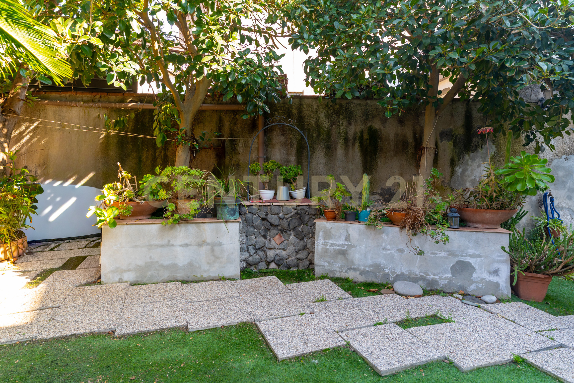 Casa indipendente con giardino in via etnea 419, Tremestieri Etneo