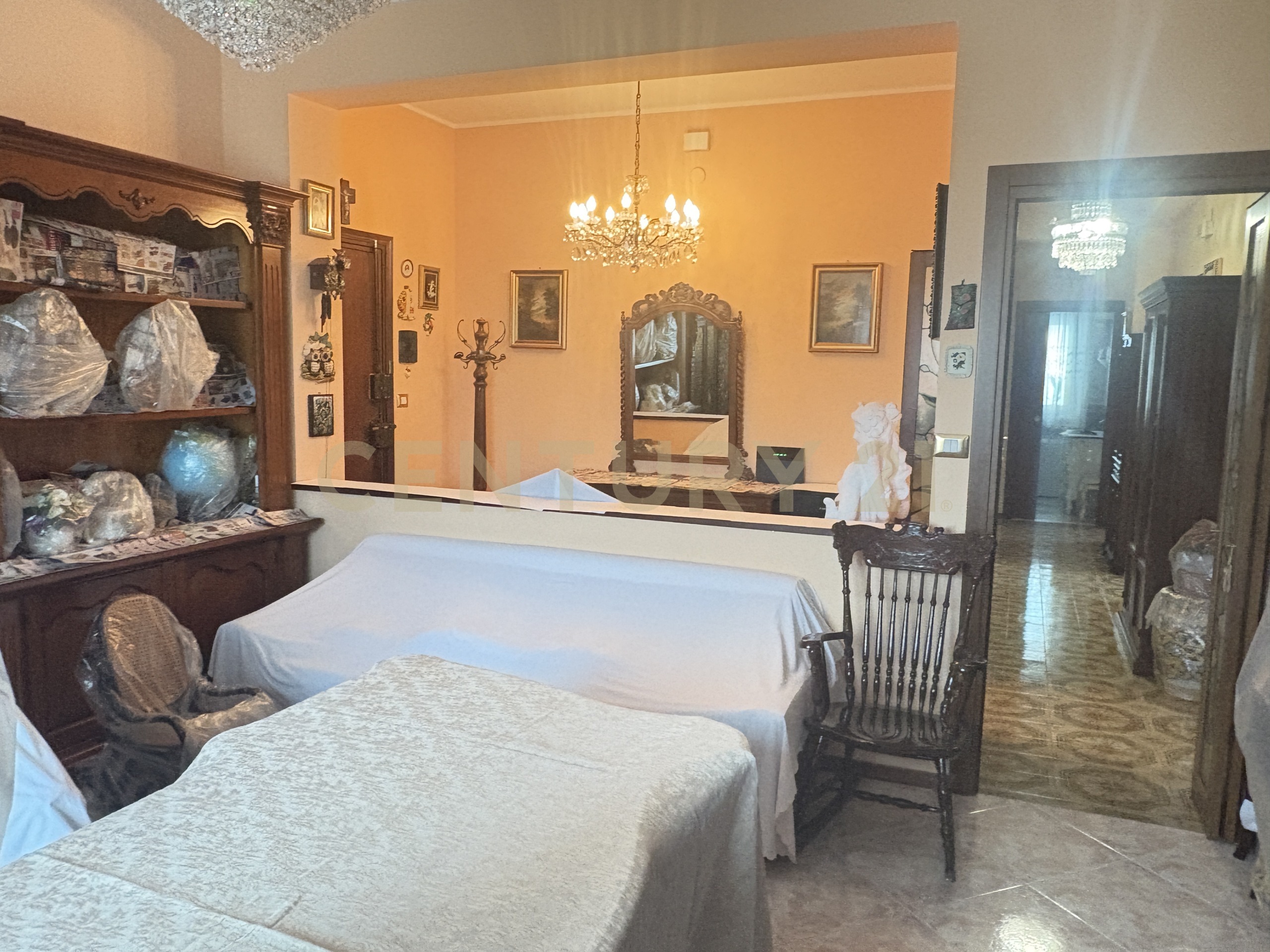 Quadrilocale vista mare in via finocchiari 143, Aci Catena