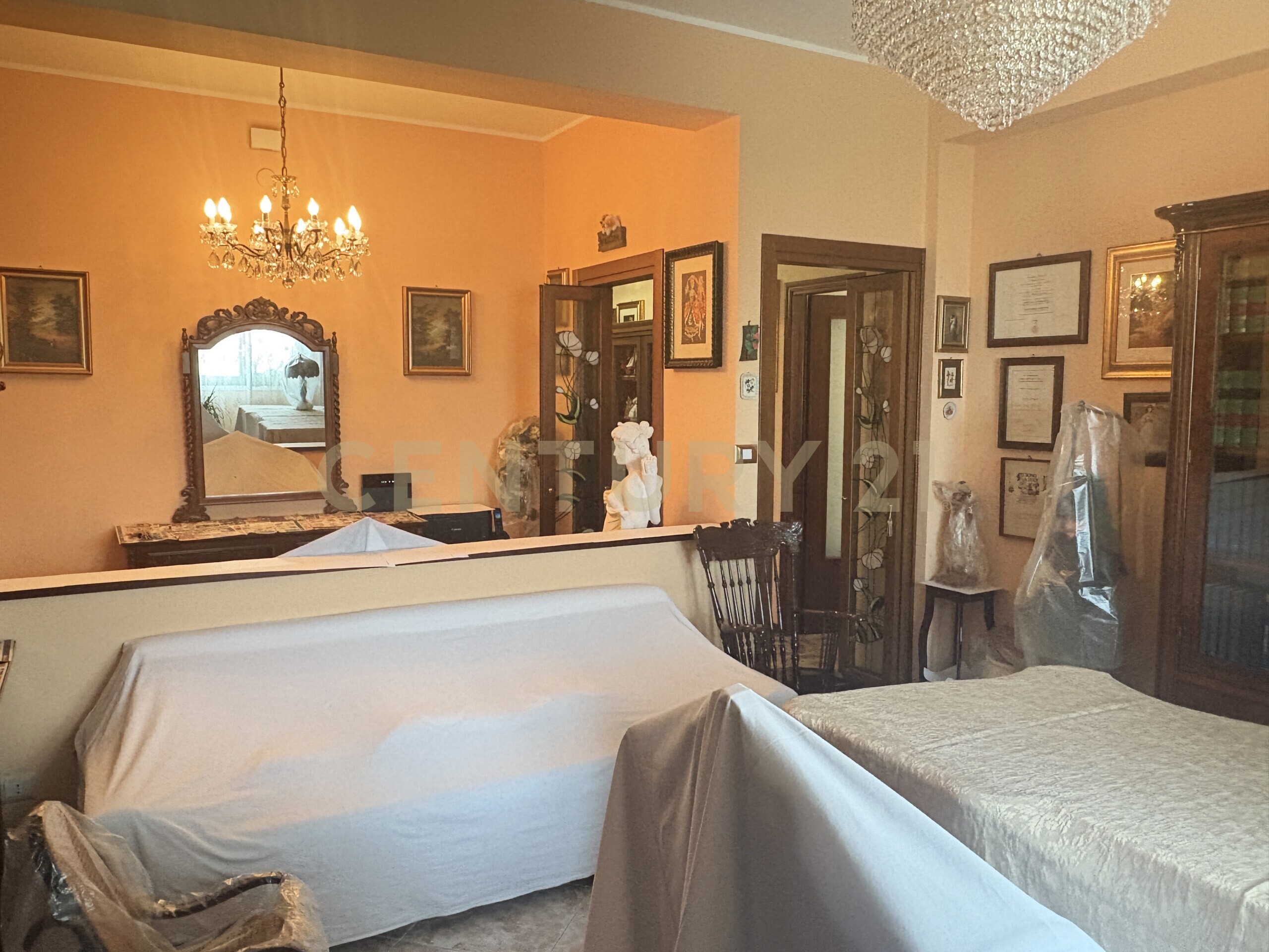 Quadrilocale vista mare in via finocchiari 143, Aci Catena