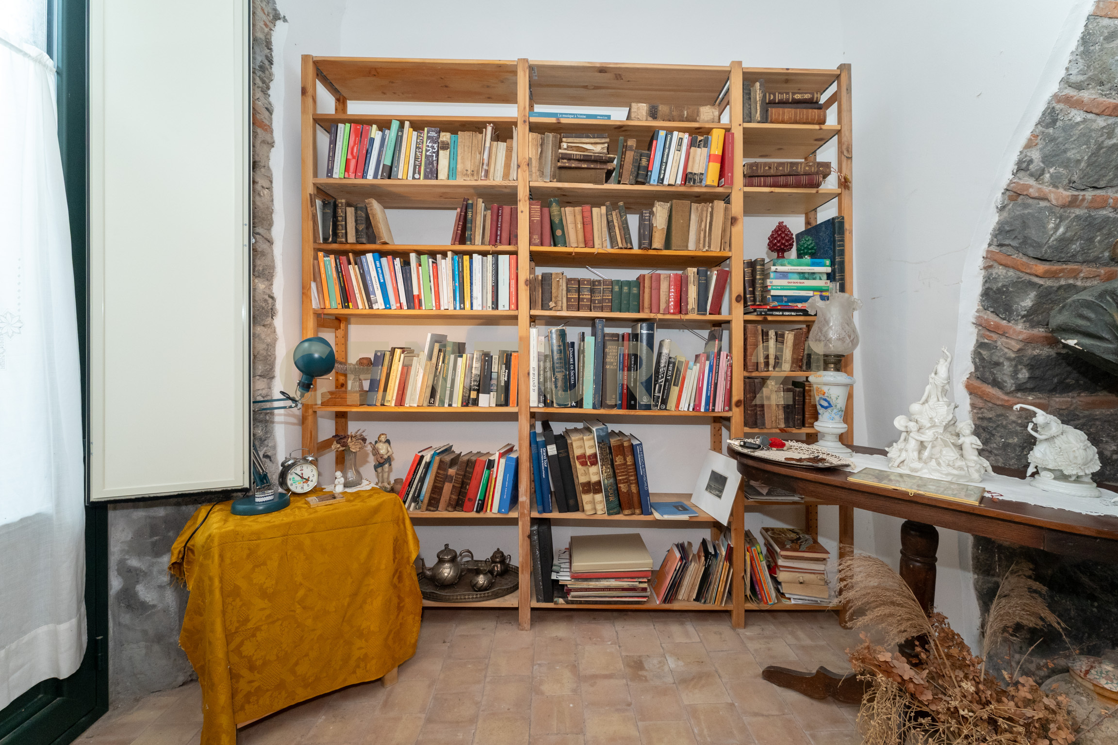 Casa indipendente con giardino in via guglielmo oberdan 15, Linguaglossa