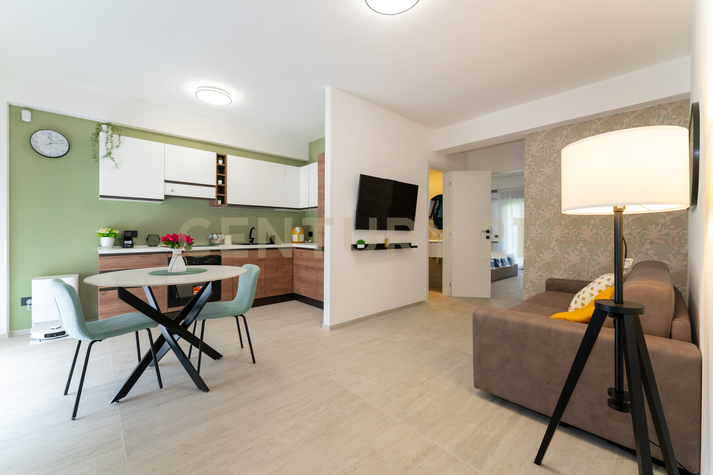 Bilocale vista mare in via vampolieri 42, Aci Castello