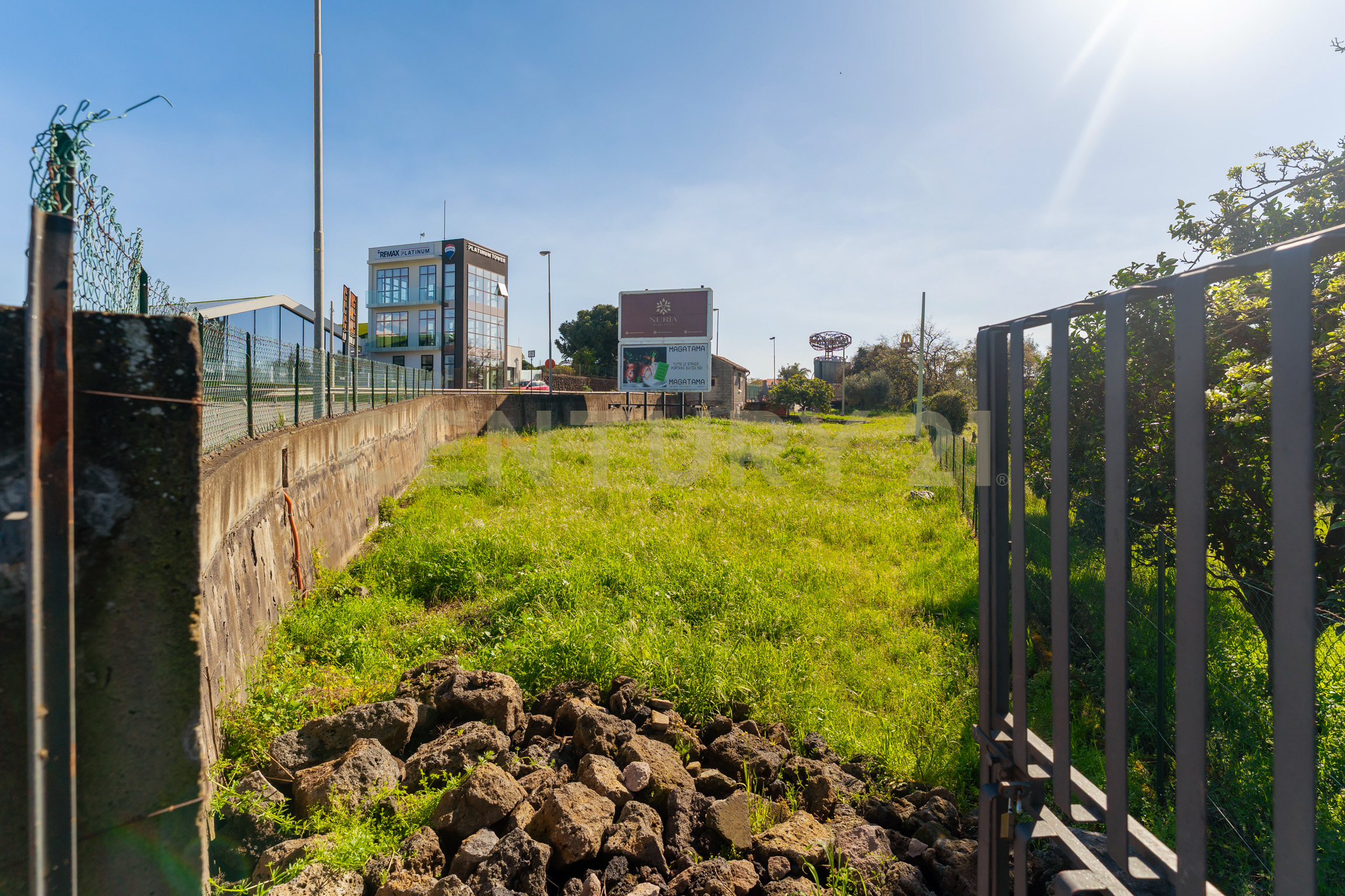 Terreno Industriale in vendita in viale andrea doria 2, San Giovanni la Punta