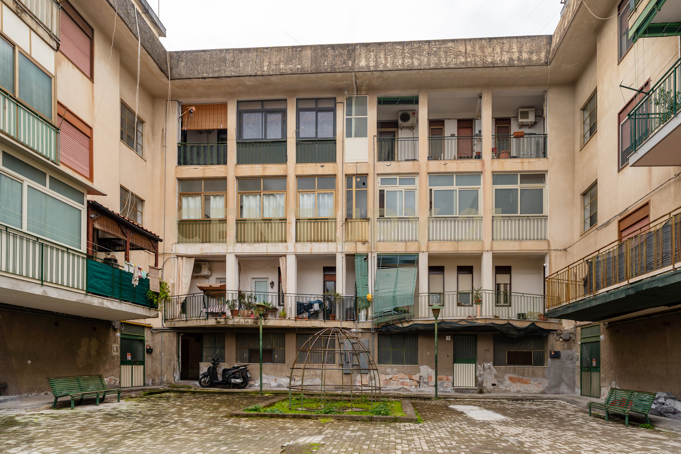 Appartamento in vendita in via del falcetto 35, Catania