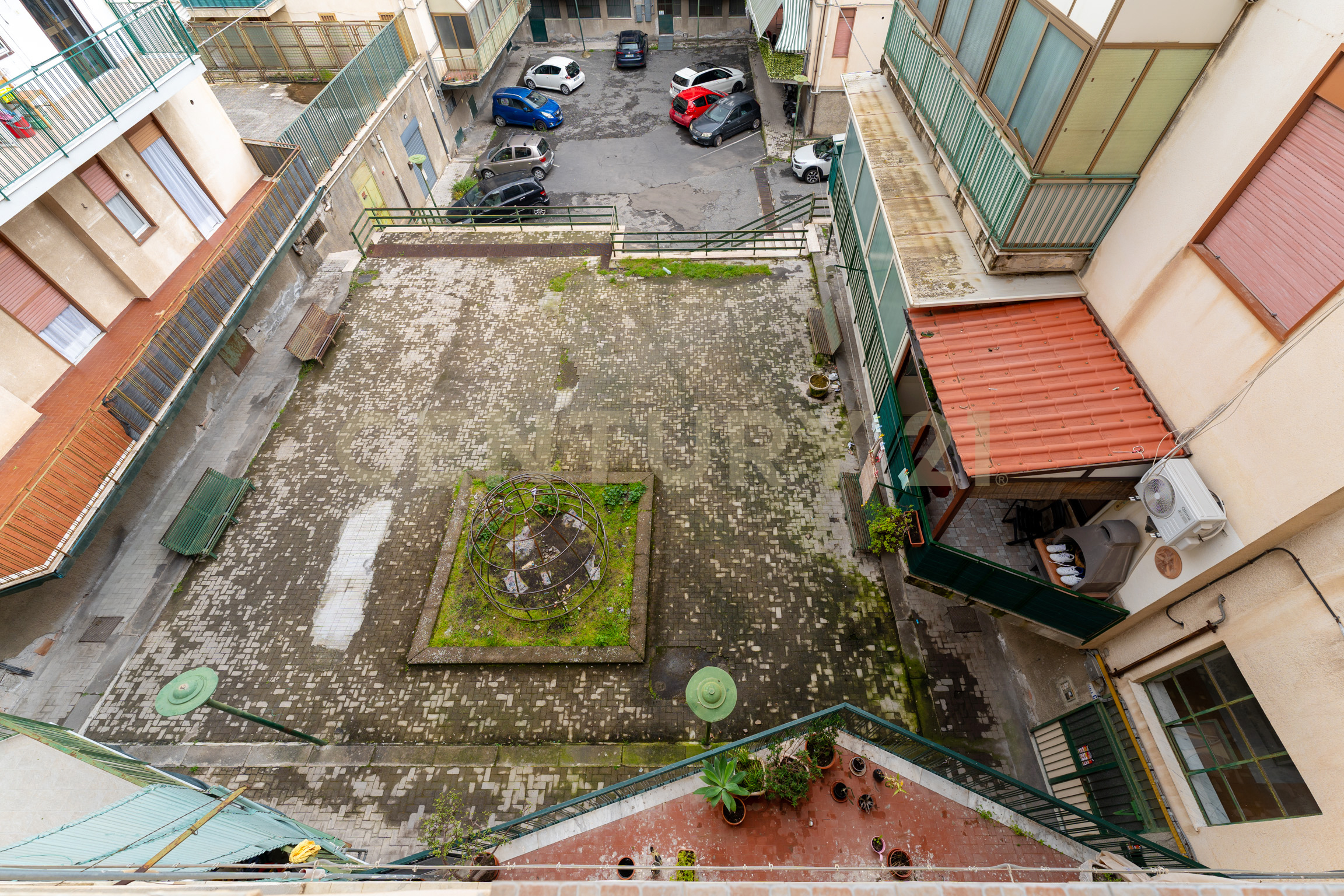 Appartamento in vendita in via del falcetto 35, Catania