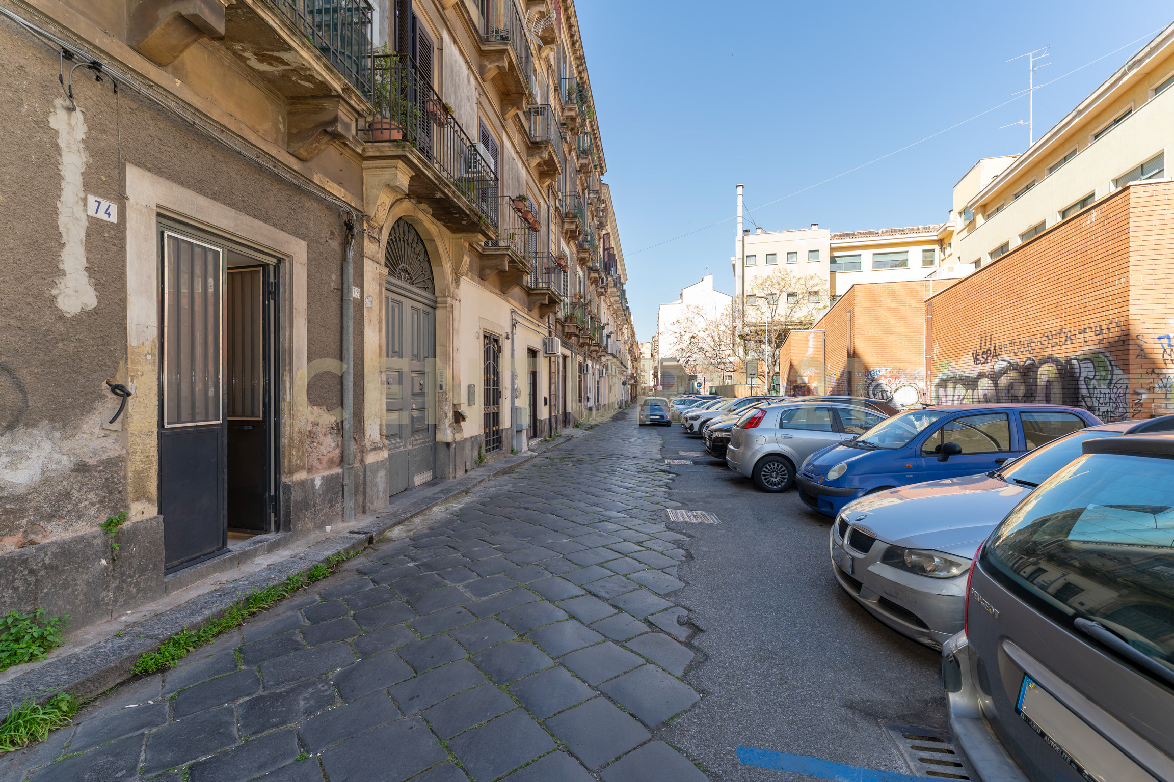 Monolocale ristrutturato in via sisto 72, Catania