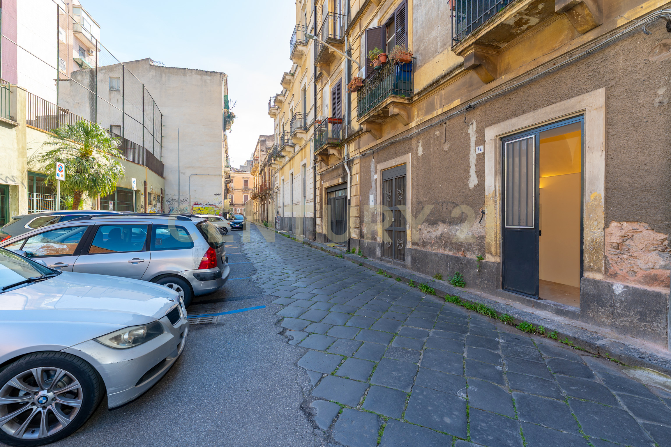 Monolocale ristrutturato in via sisto 72, Catania