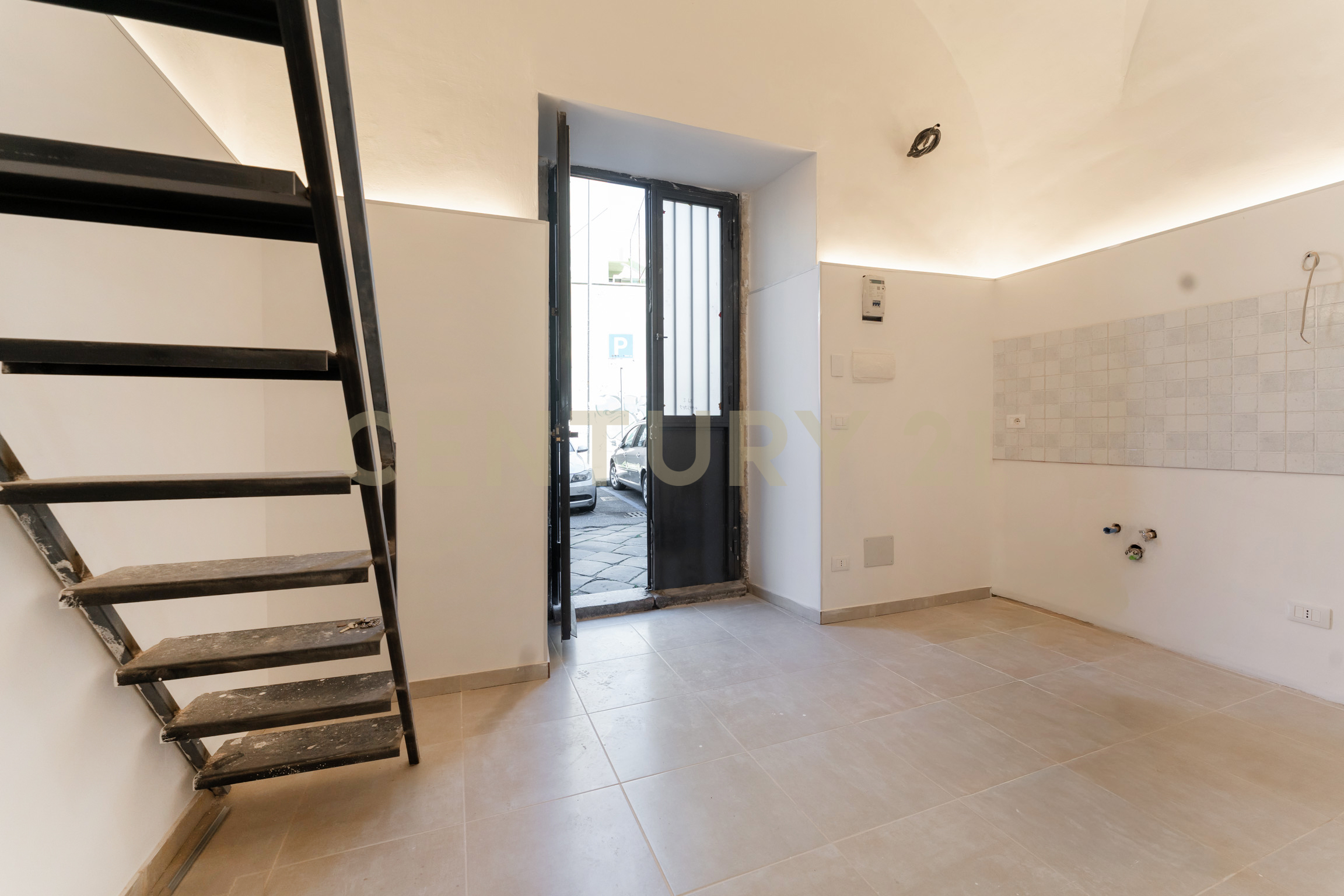 Monolocale ristrutturato in via sisto 72, Catania