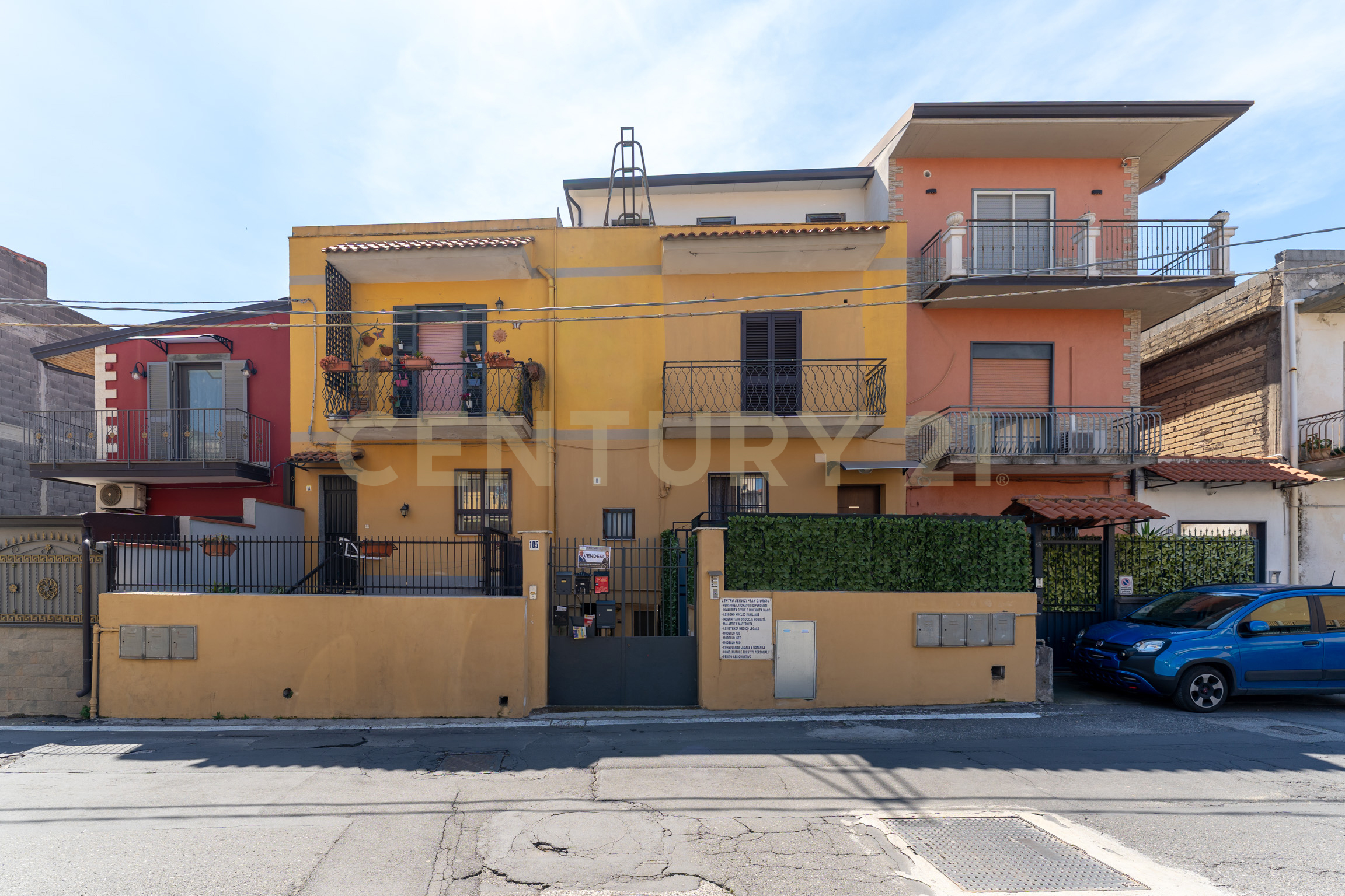 Appartamento con terrazzo in stradale cravone 105, Catania