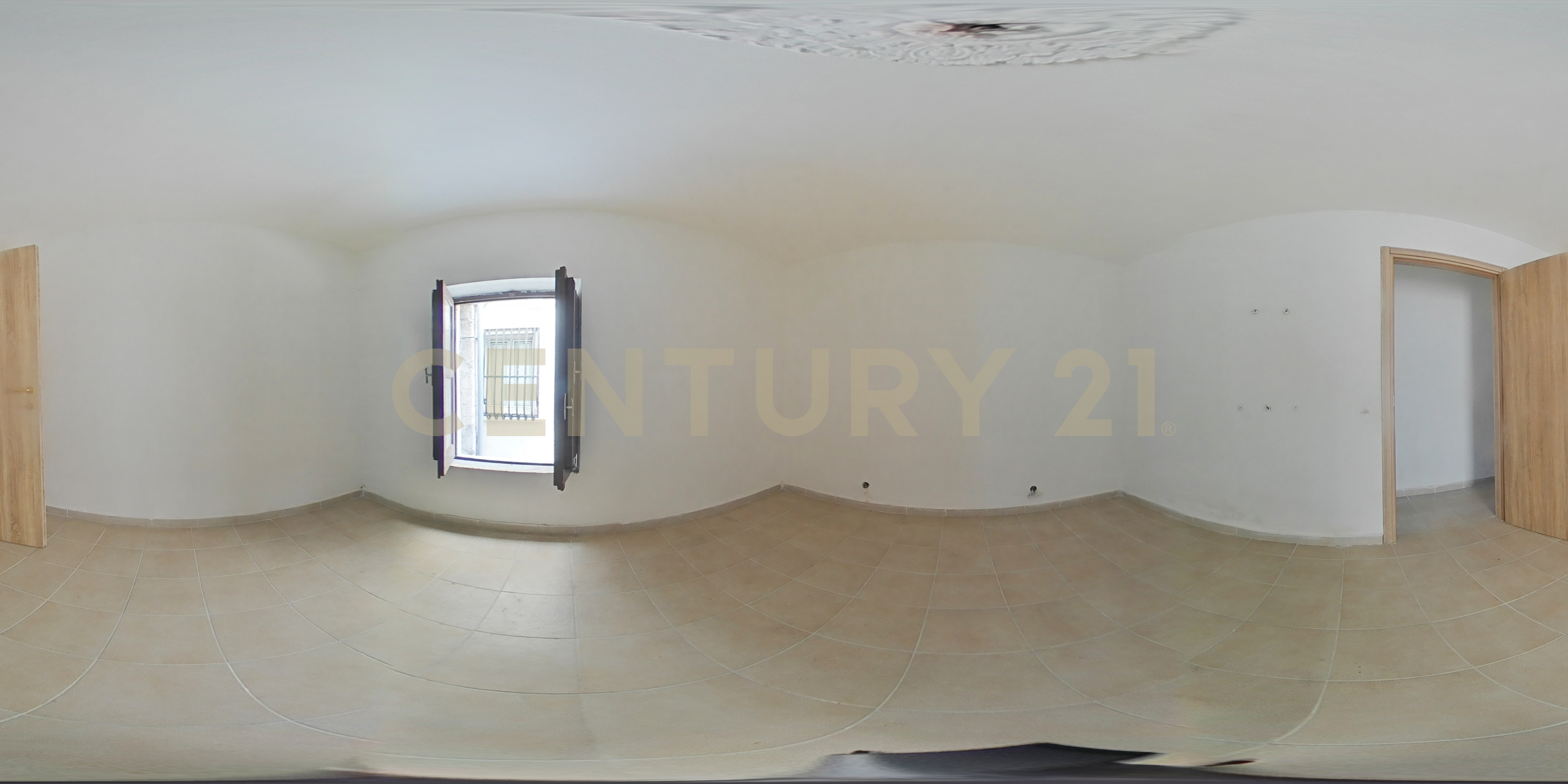 Appartamento con terrazzo in stradale cravone 105, Catania