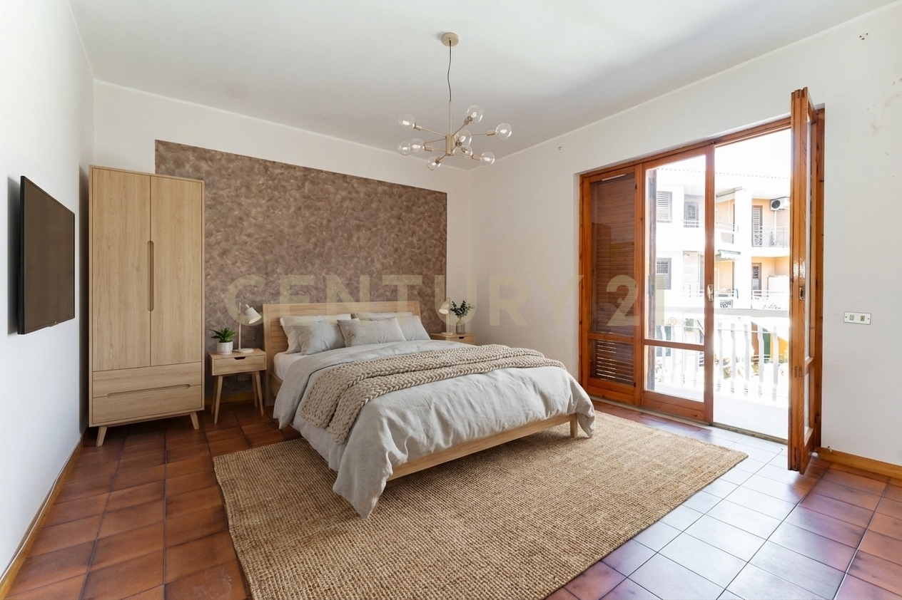 Trilocale in vendita in via nazionale, Aci Castello