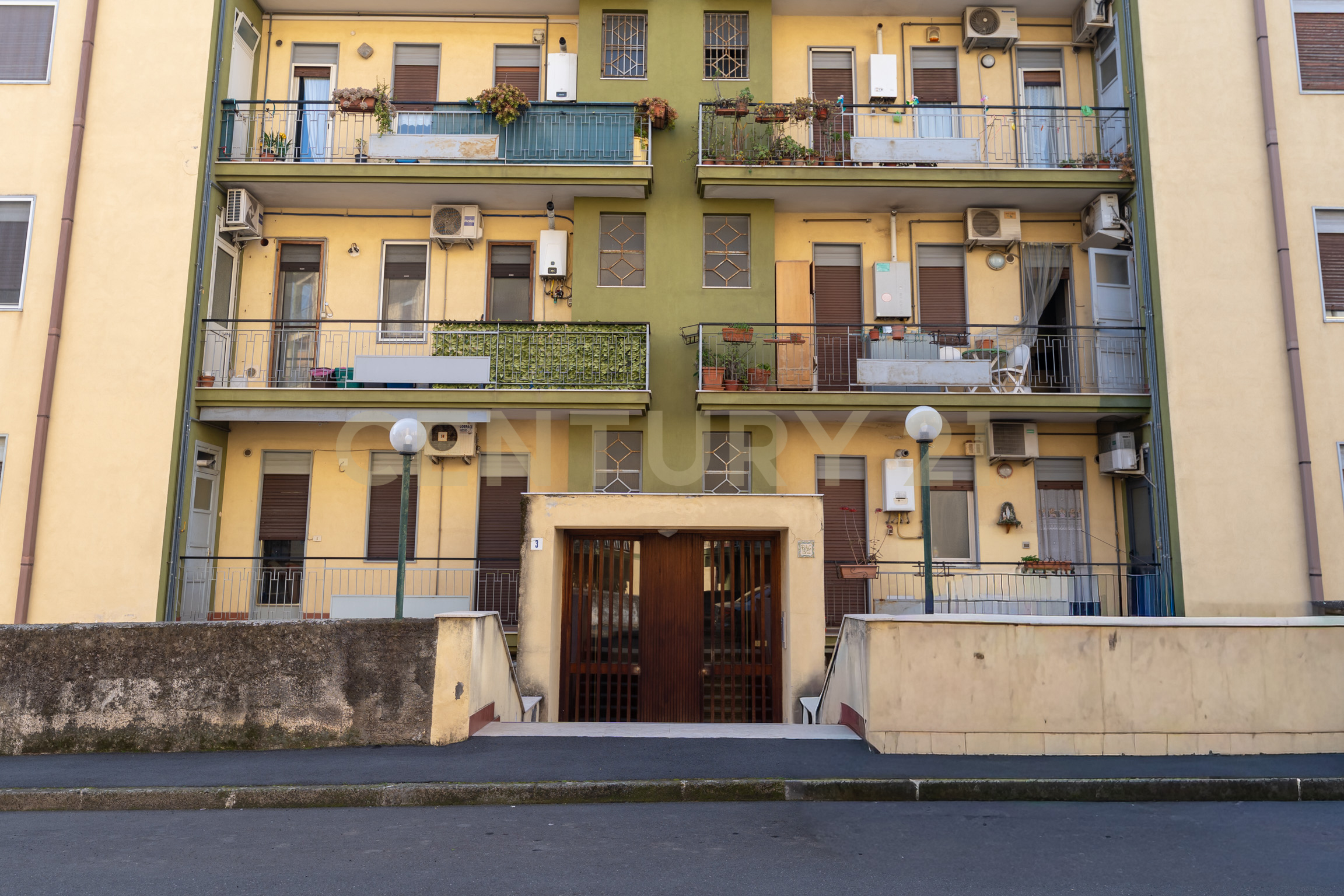 Appartamento in vendita in via fratelli bandiera 13, Gravina di Catania