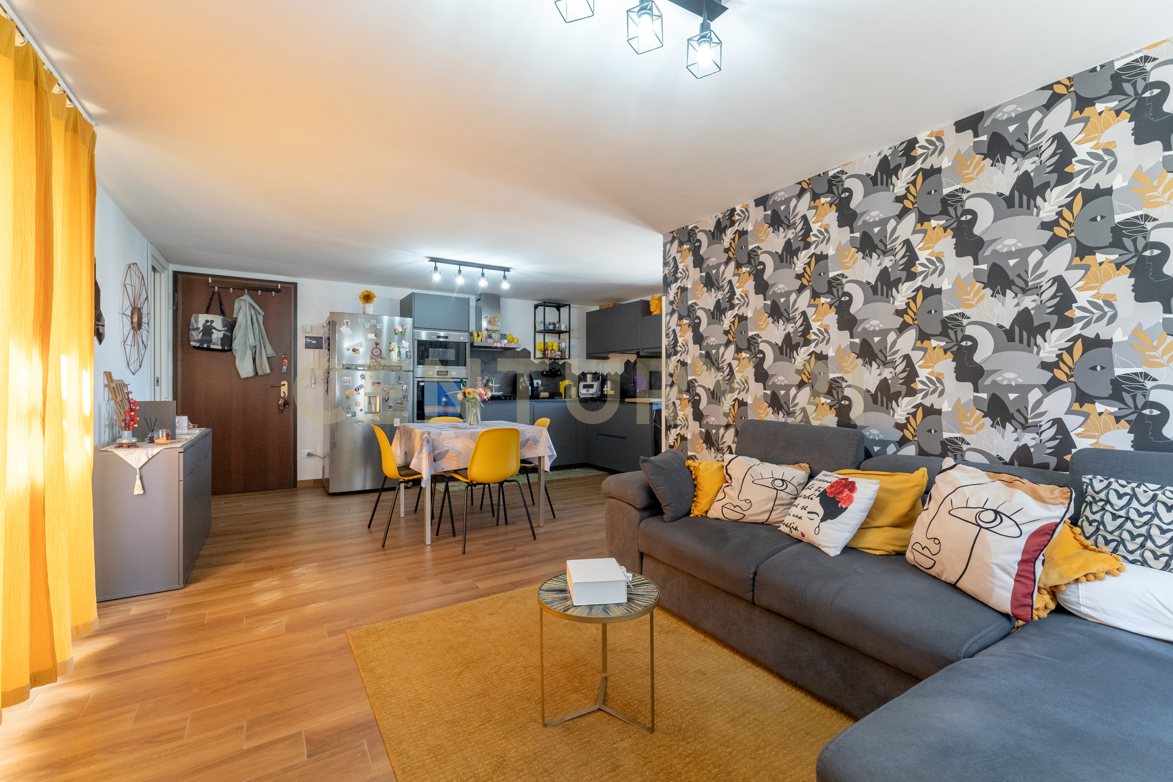 Trilocale con terrazzo in via mafalda di savoia 18, Catania