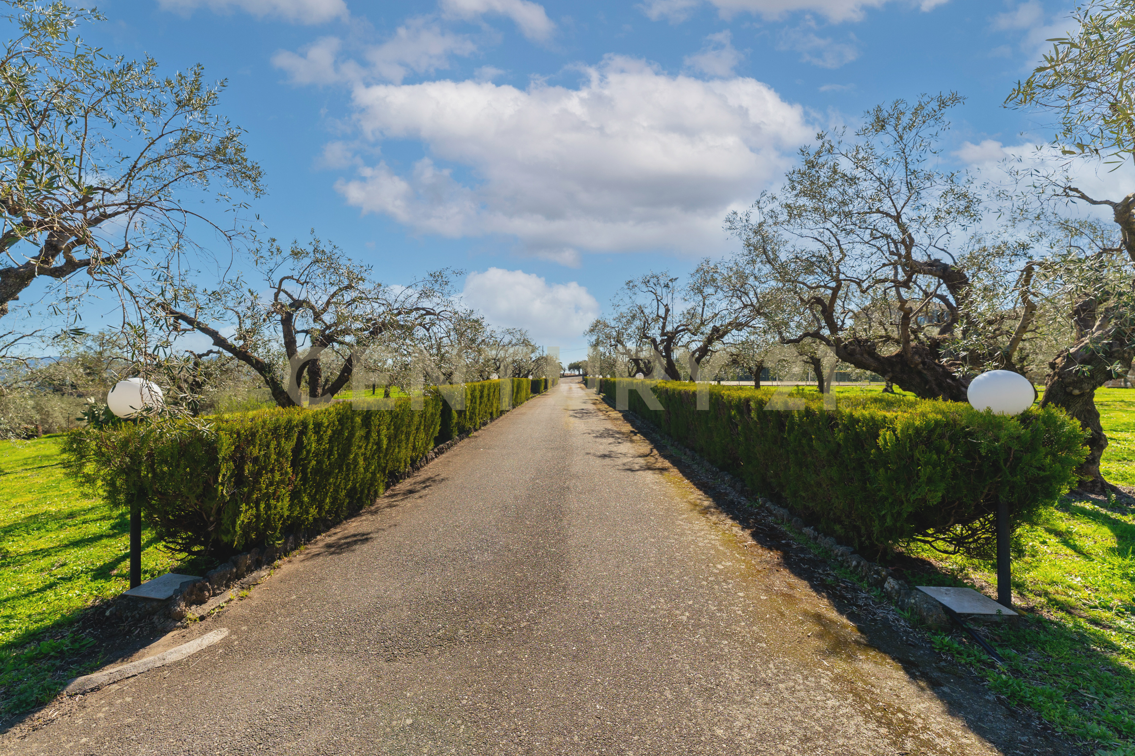 Villa con giardino in strada comunale calderara 5, Randazzo