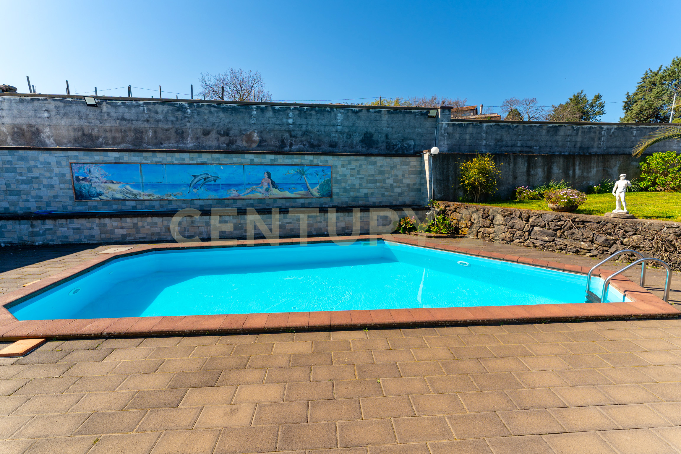 Villa con giardino in strada comunale calderara 5, Randazzo