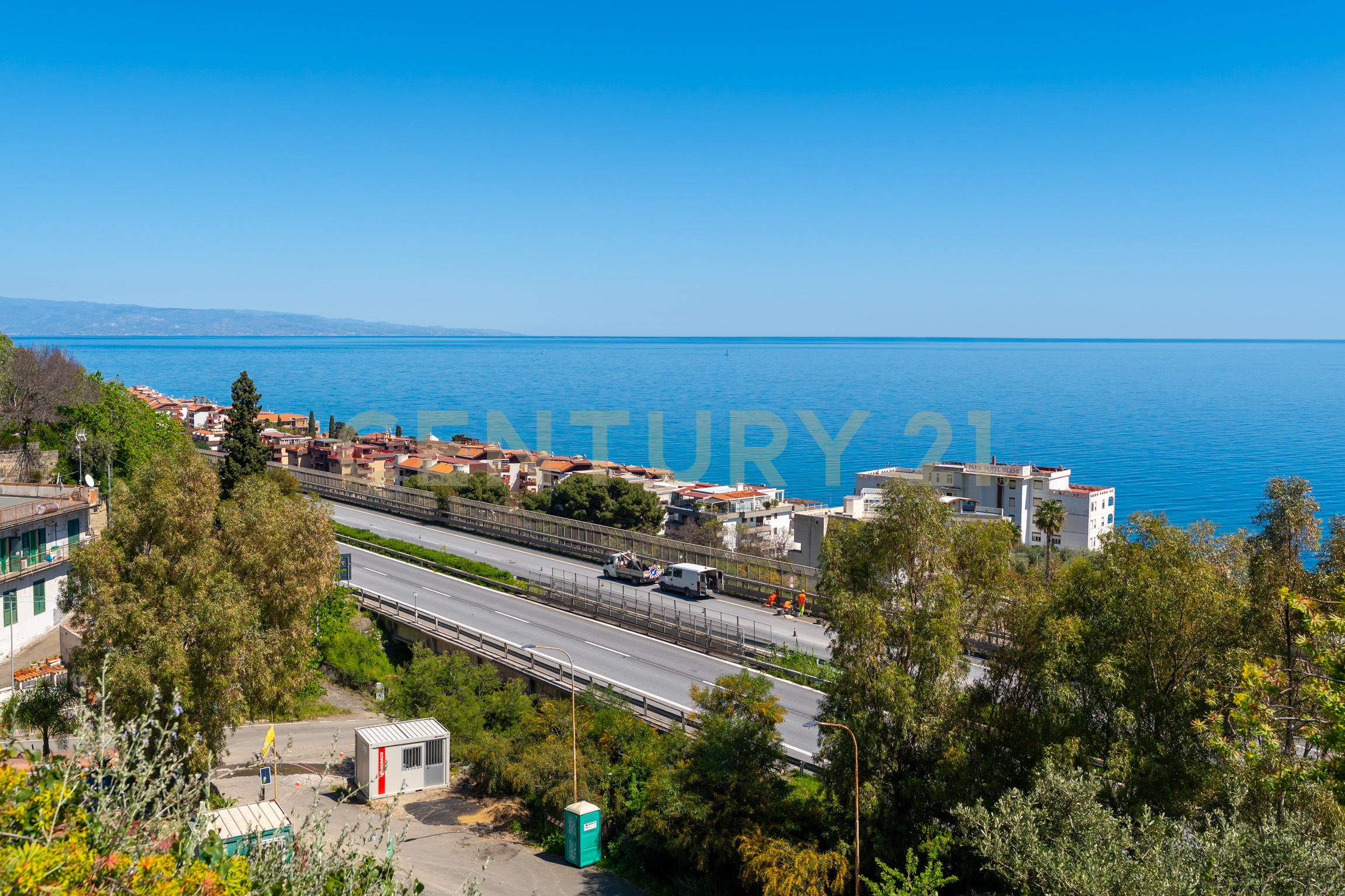 Bilocale con terrazzo in contrada sillemi, Letojanni