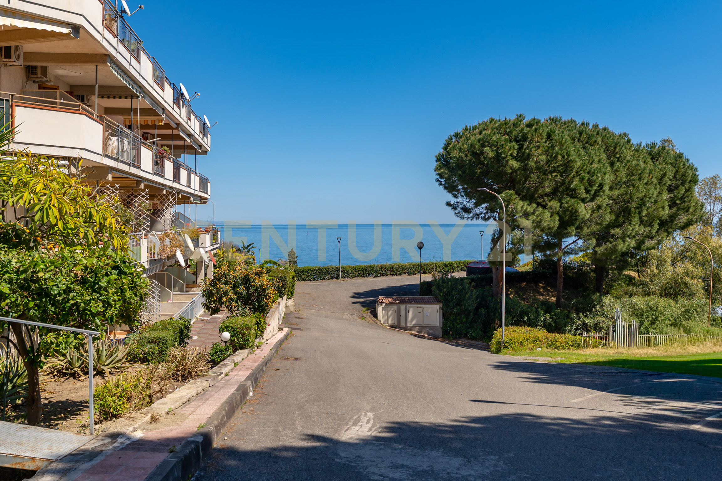 Bilocale con terrazzo in contrada sillemi, Letojanni