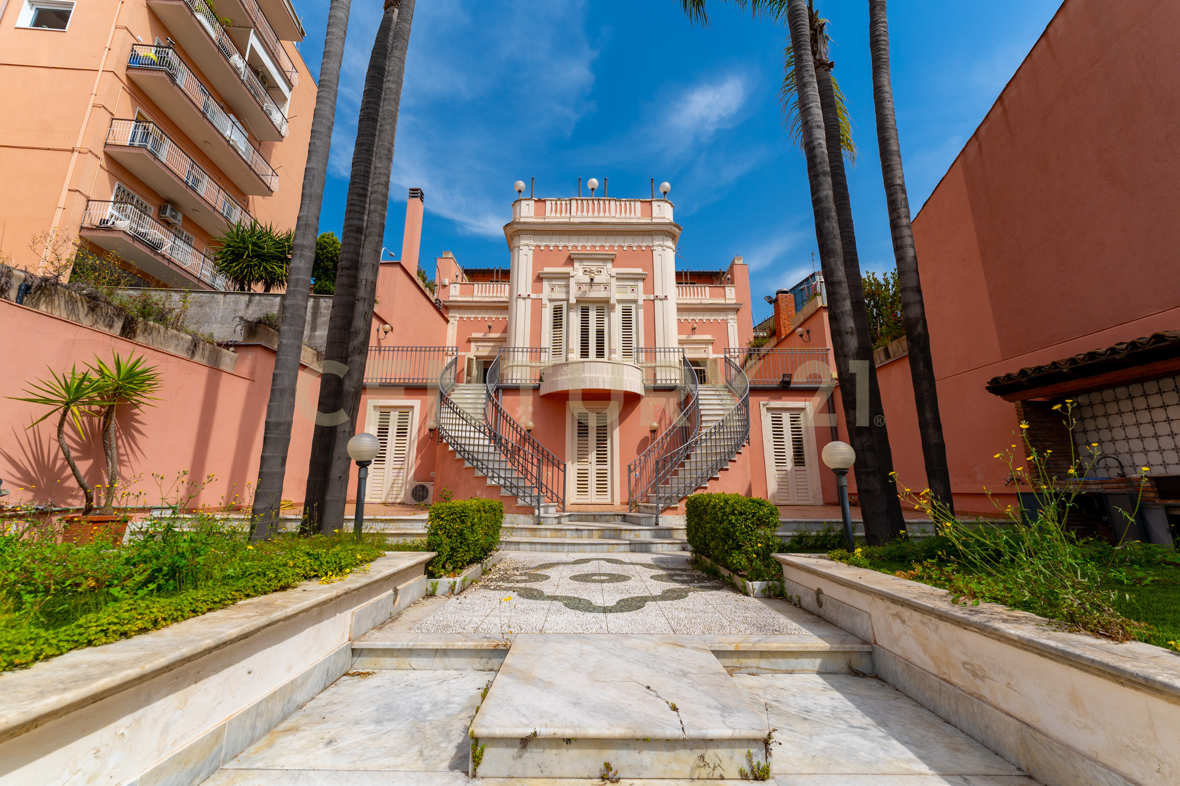 Villa con giardino in via ingegnere 130, Catania